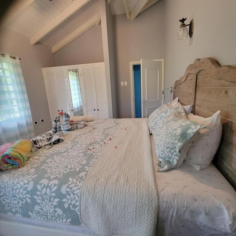 Villa photo 1