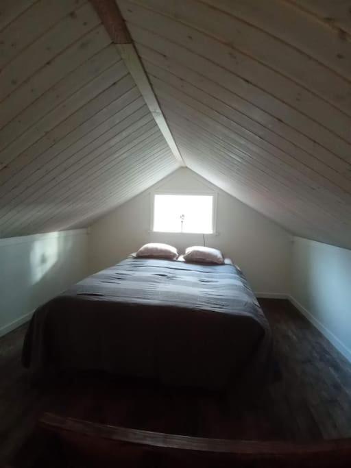 One-Bedroom House photo 2