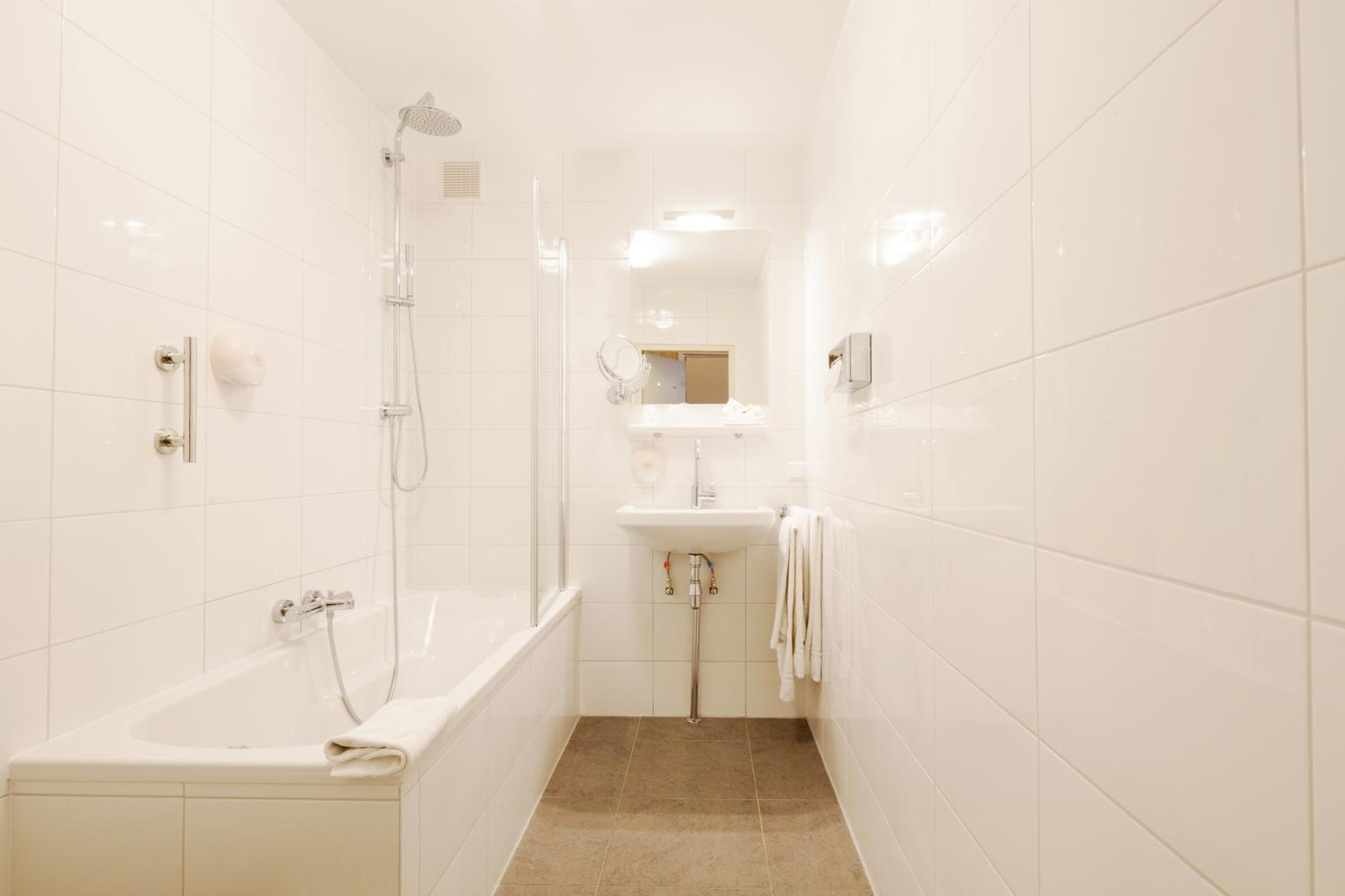 Superior Double Room - Photo 3