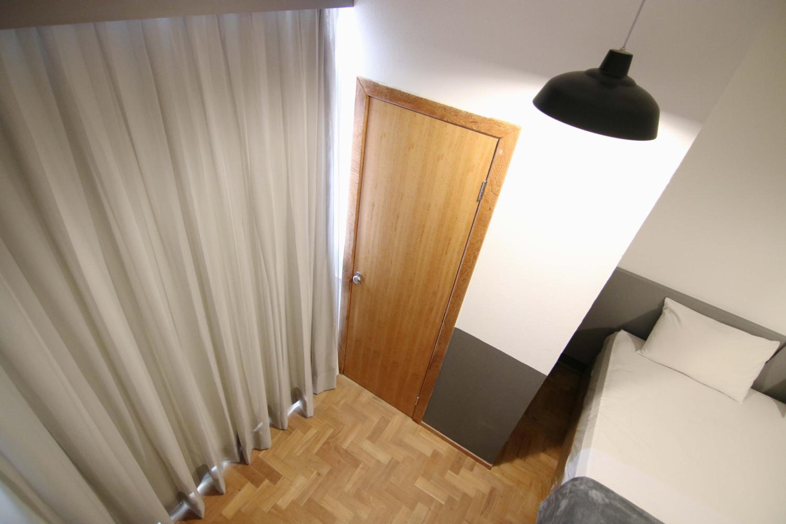 Standard Double Room - Photo 10