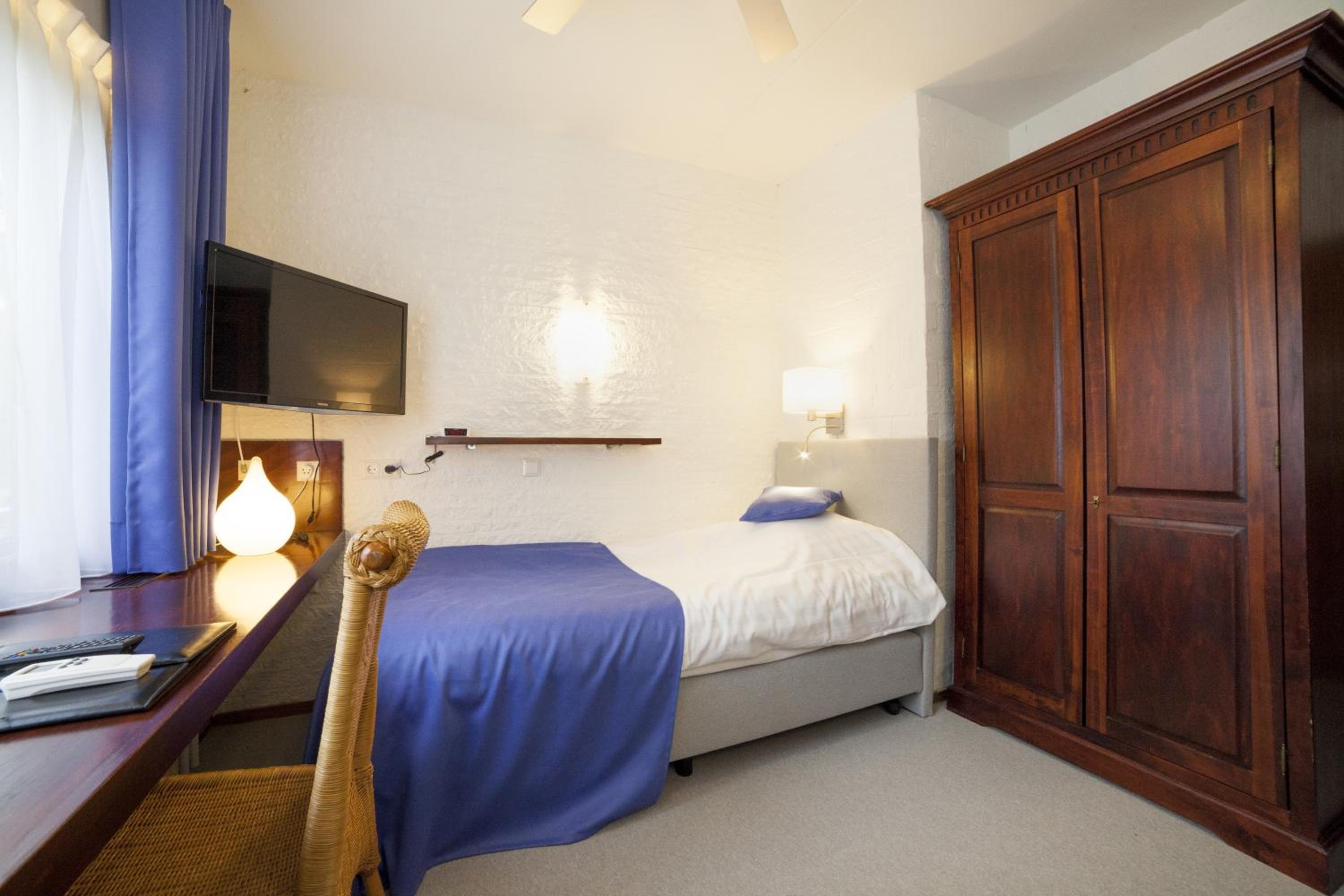 Economy Double Room - Photo 3
