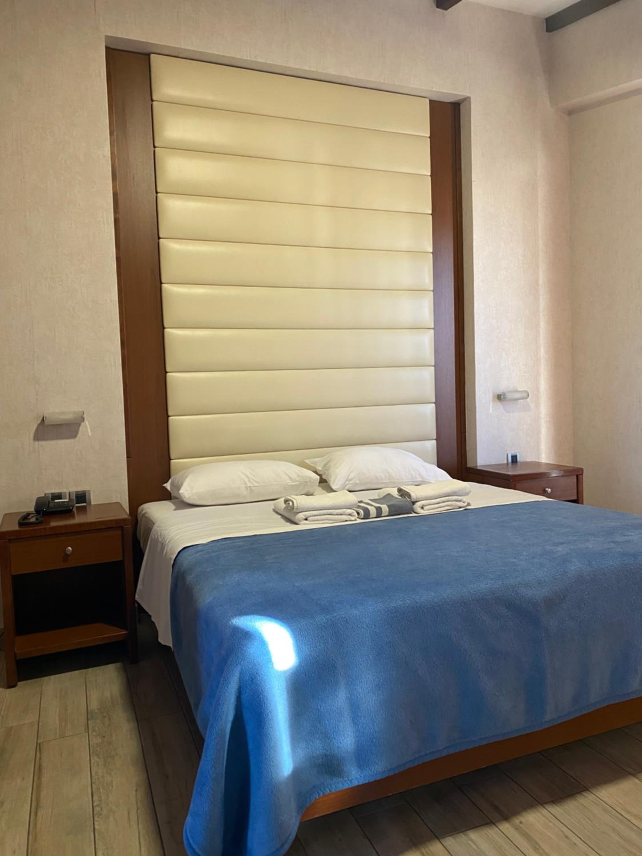Double or Twin Room - Photo 1