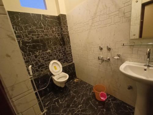 Comfort Triple Room with Shower photo 2