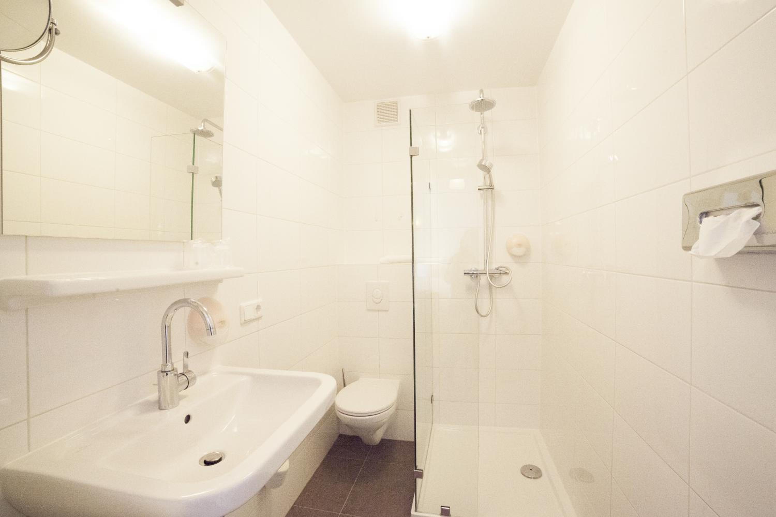 Comfort Double Room - Photo 7