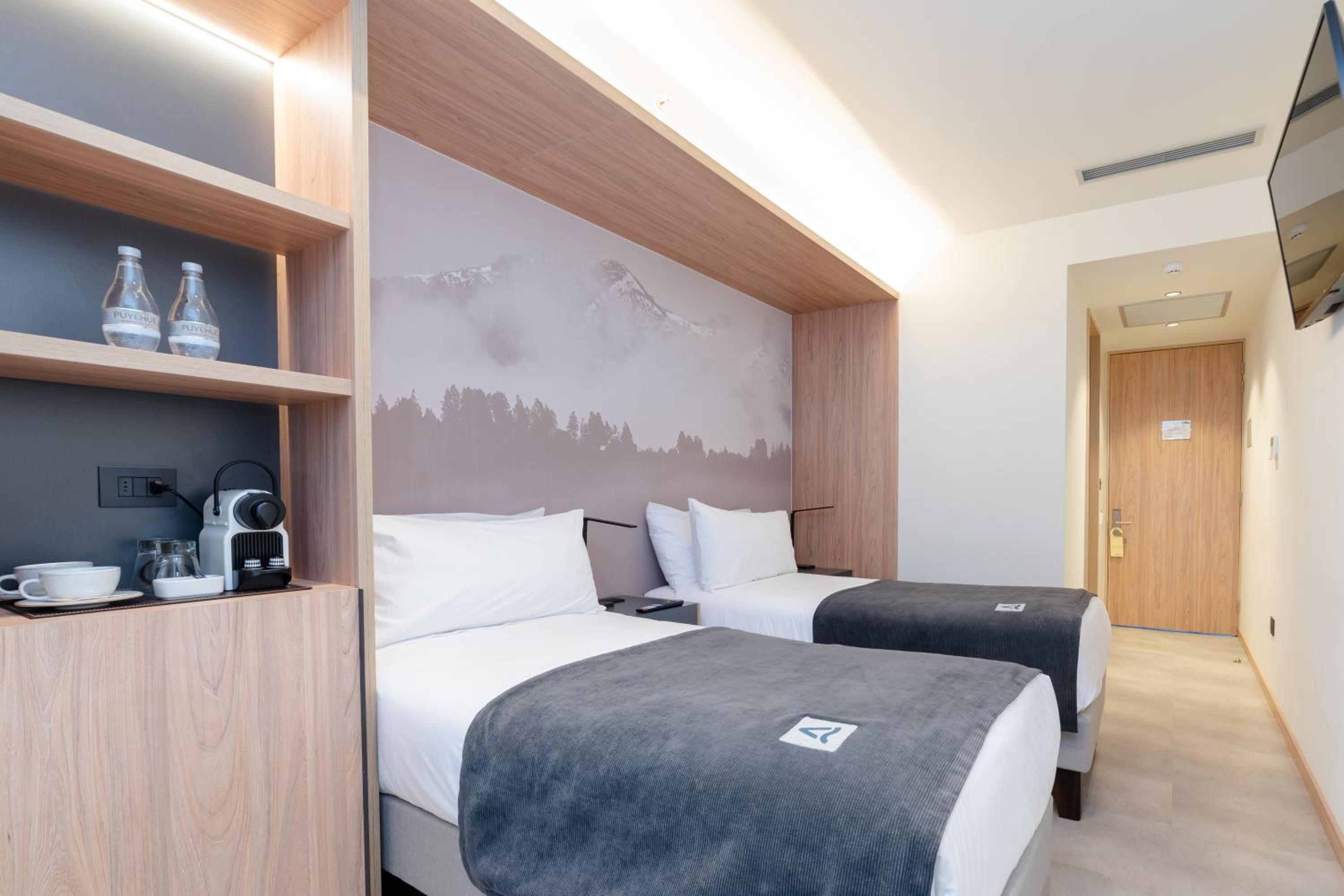 Twin Room - Photo 1