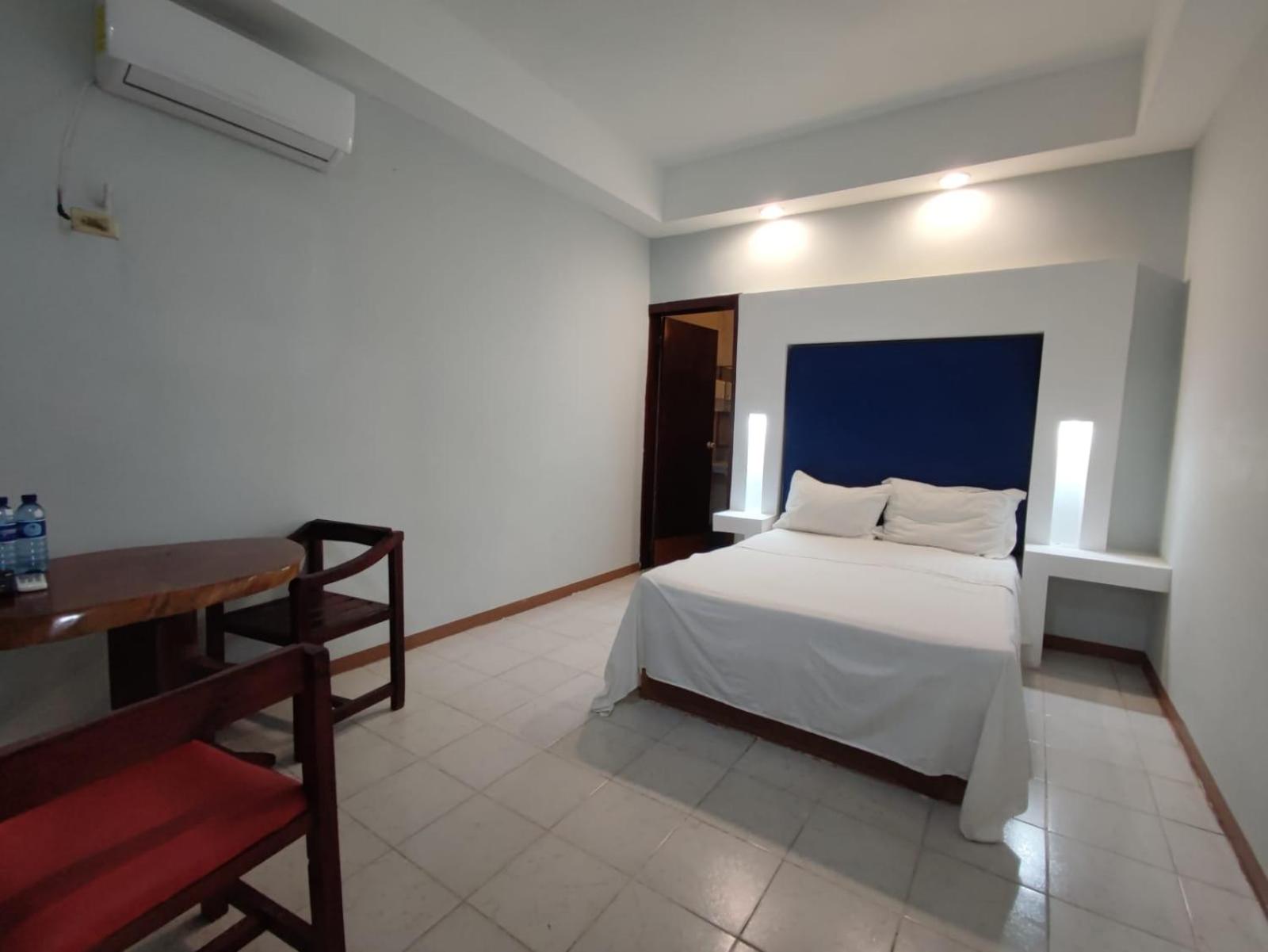Double or Twin Room photo 2