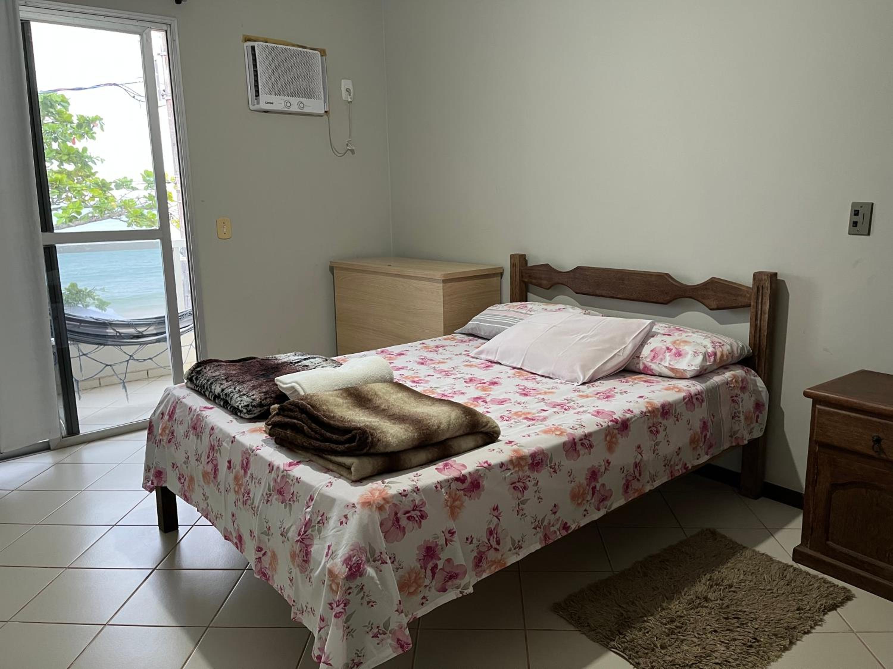 Apartment with Sea View - Photo 12