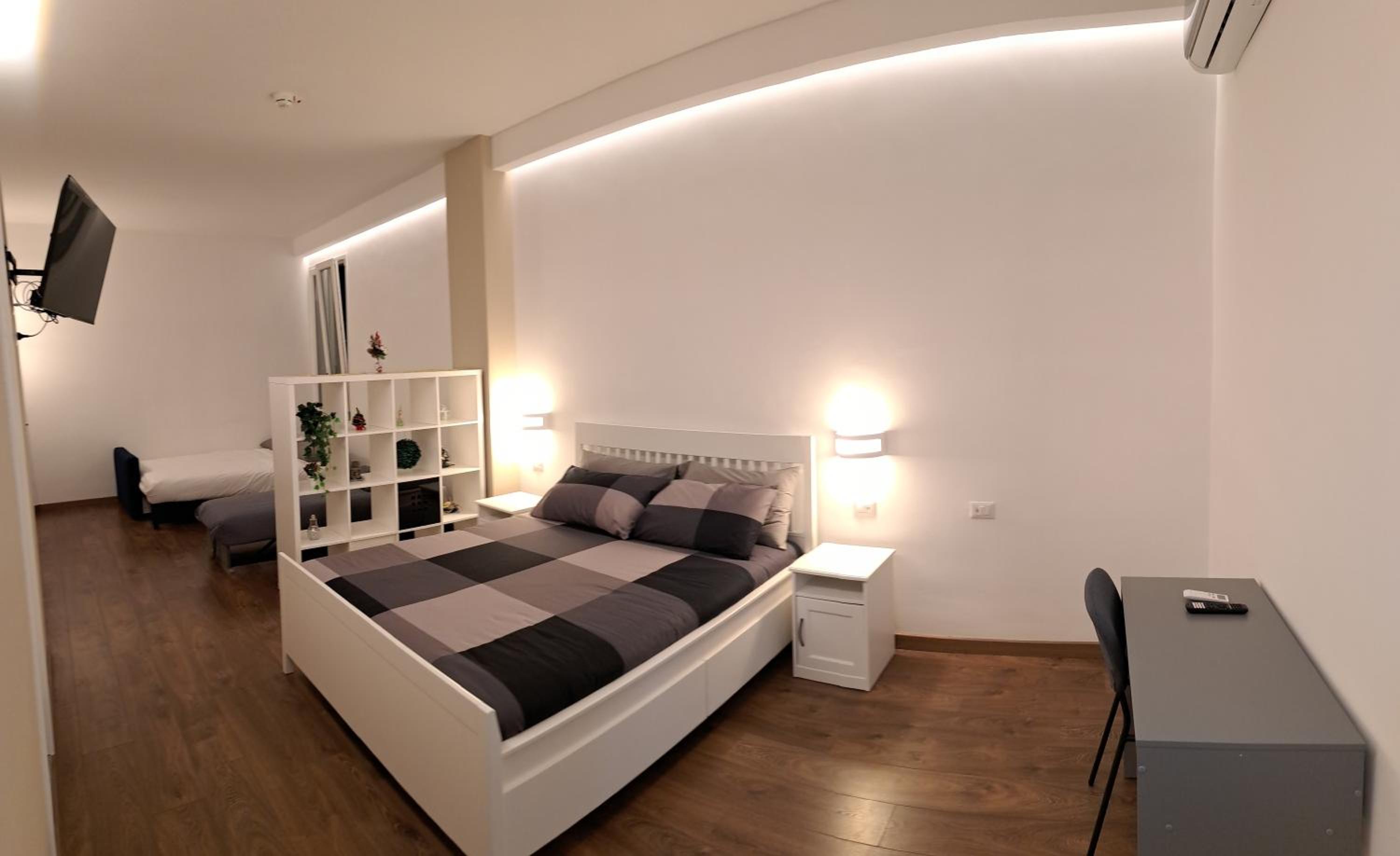 Two-Bedroom Apartment photo 2
