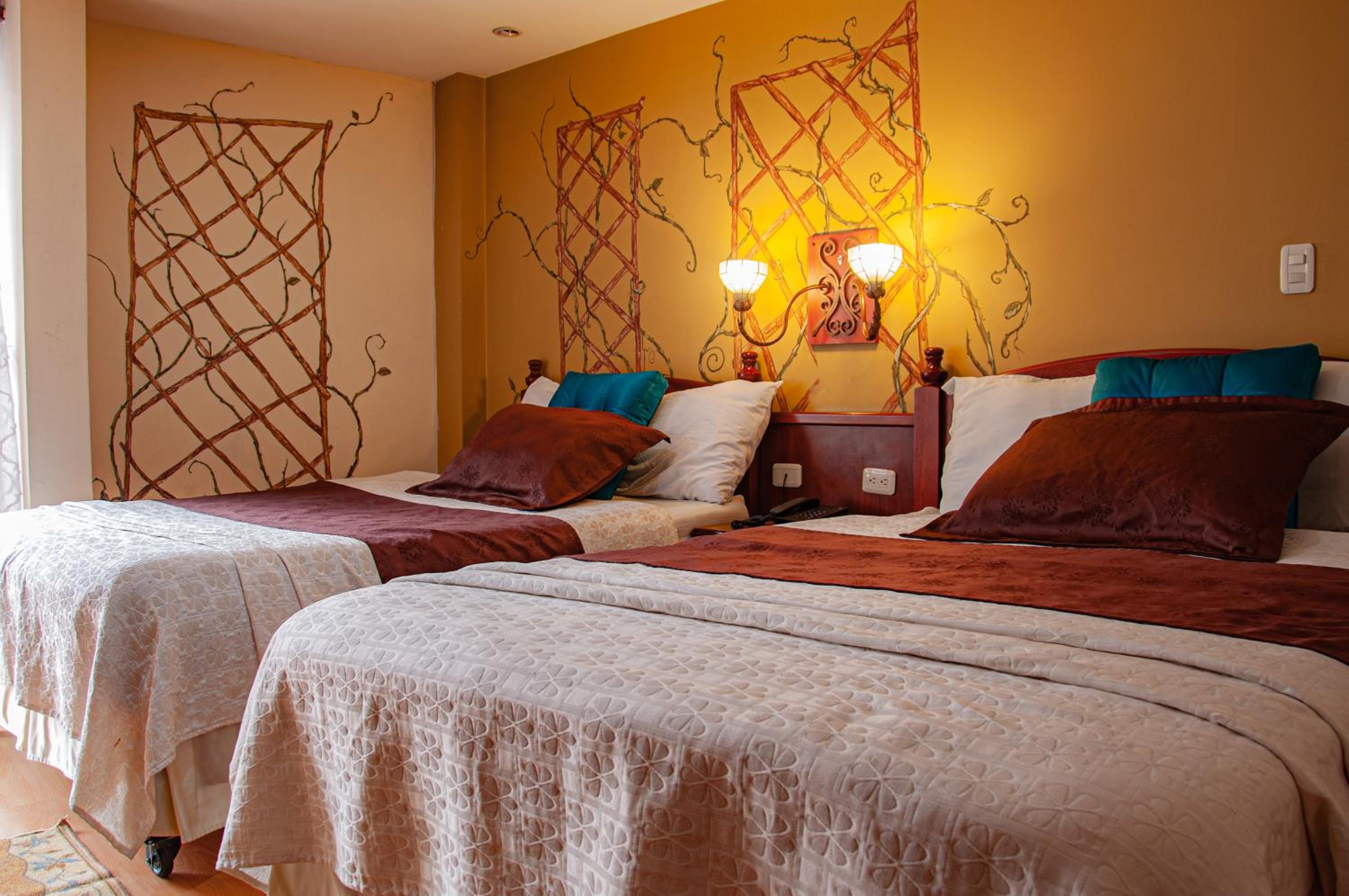 Double Room with Two Double Beds photo 1