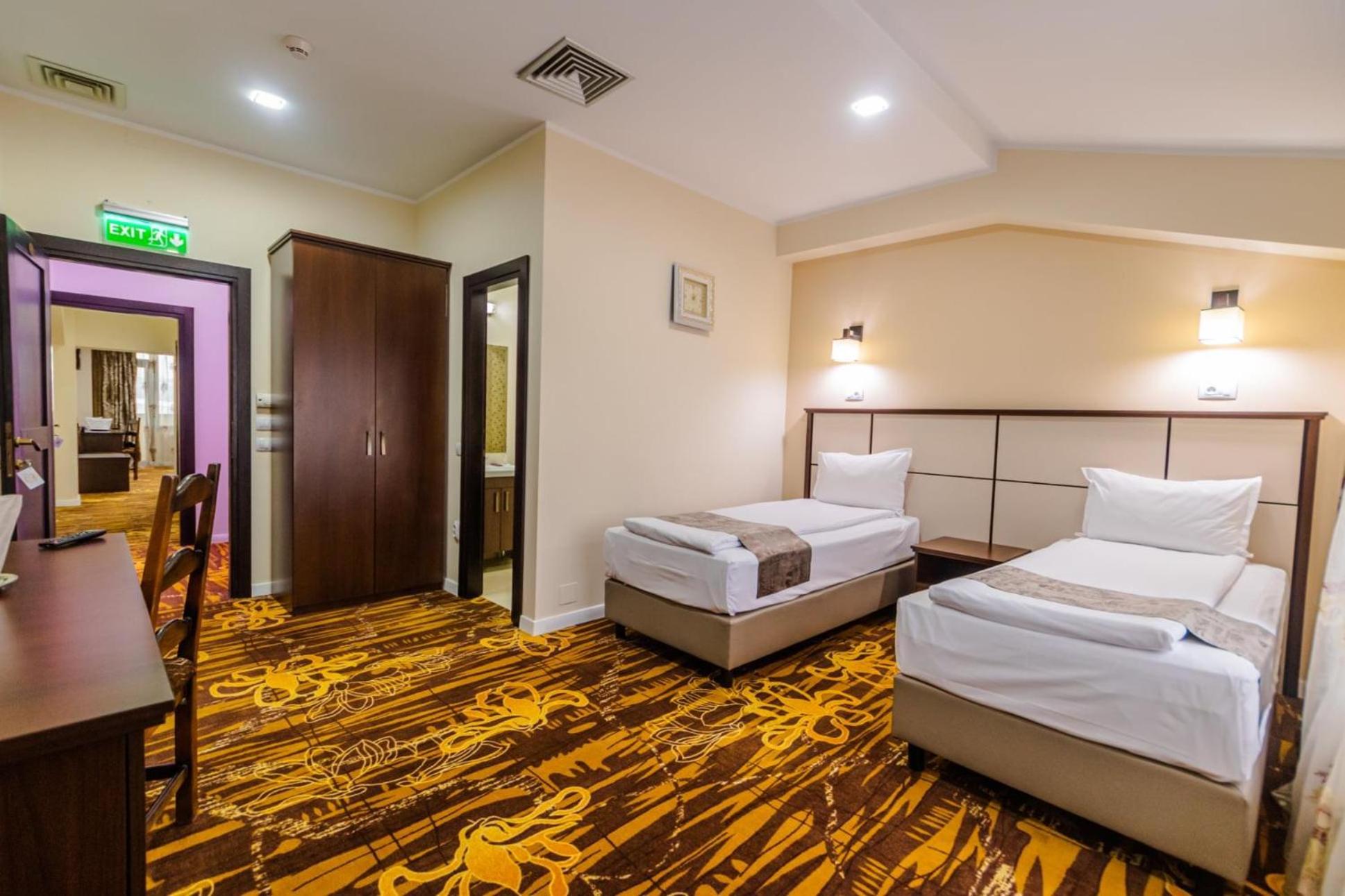 Deluxe Double or Twin Room - Photo 1