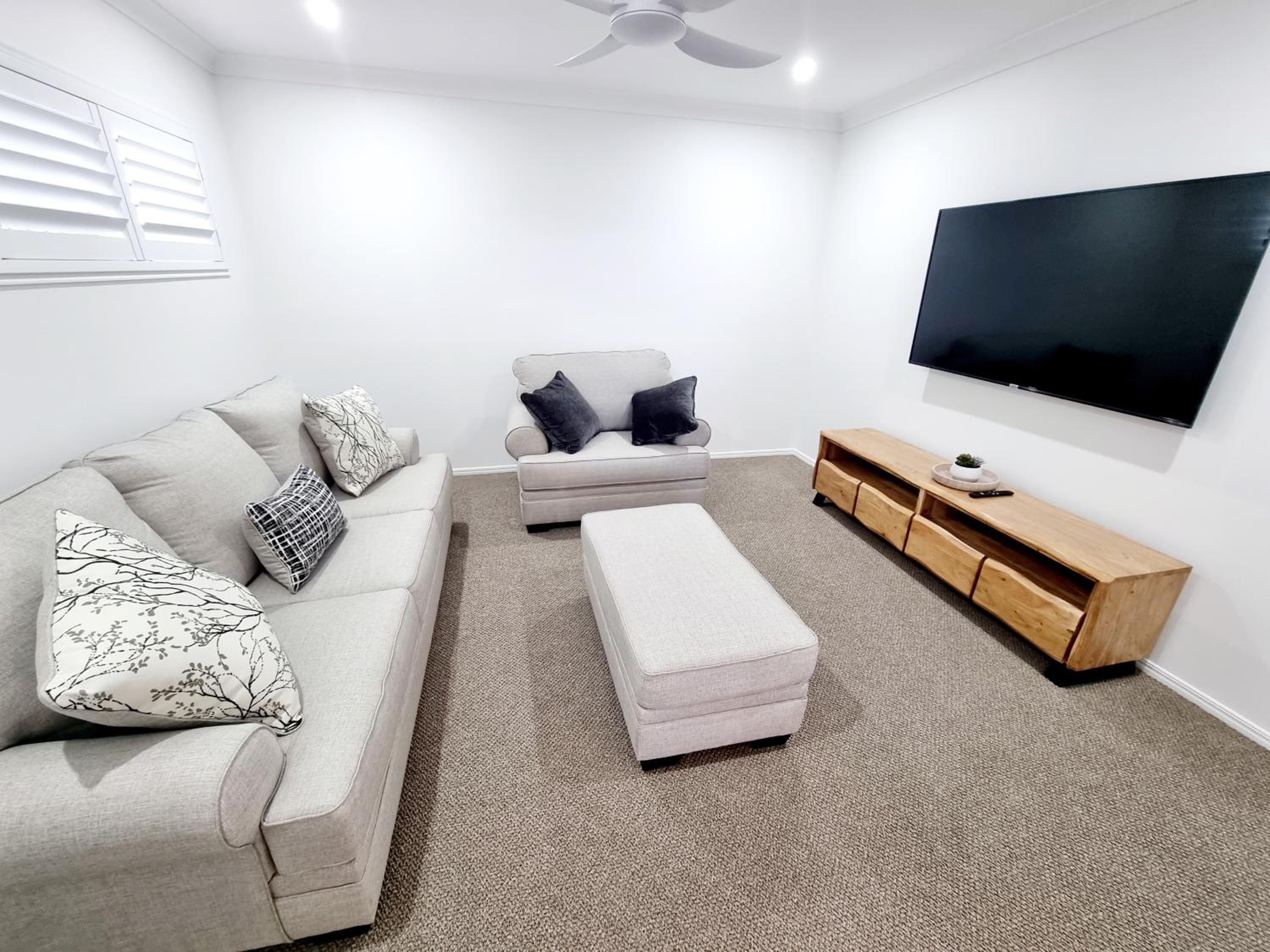 Four-Bedroom House photo 1