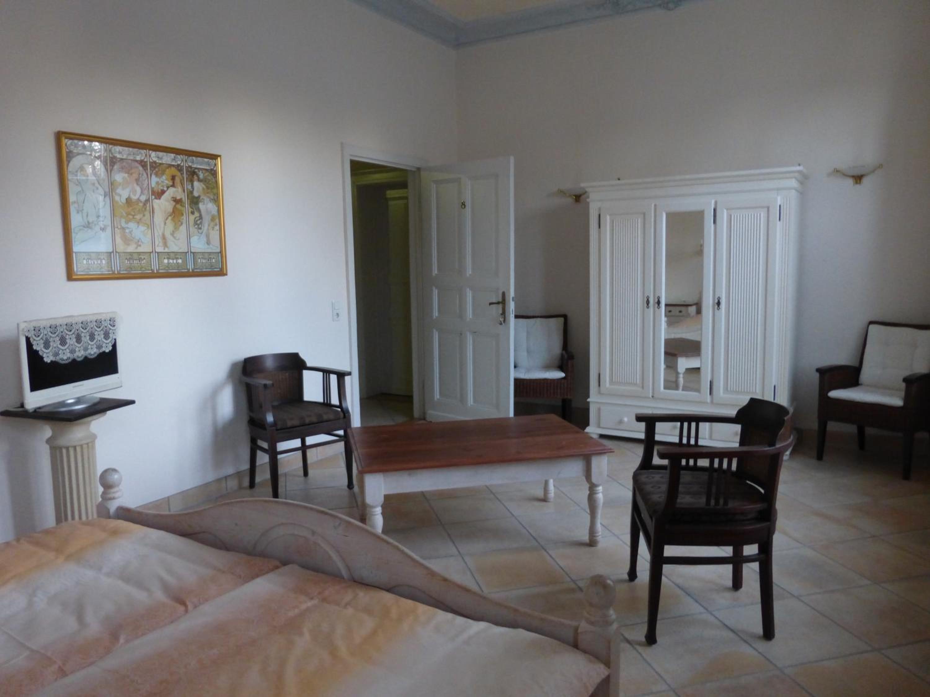 Two-Bedroom Family Apartment photo 3