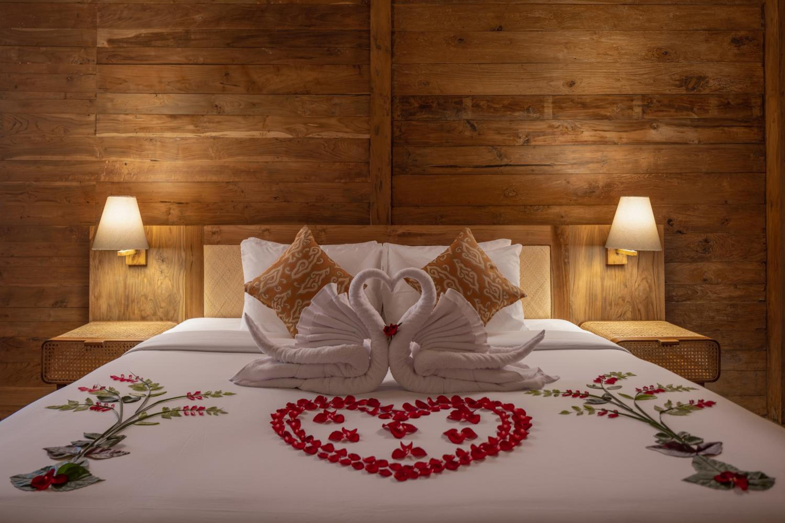 Deluxe Double or Twin Room - Photo 22