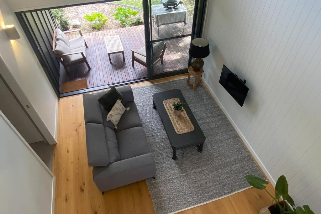 One-Bedroom House photo 1