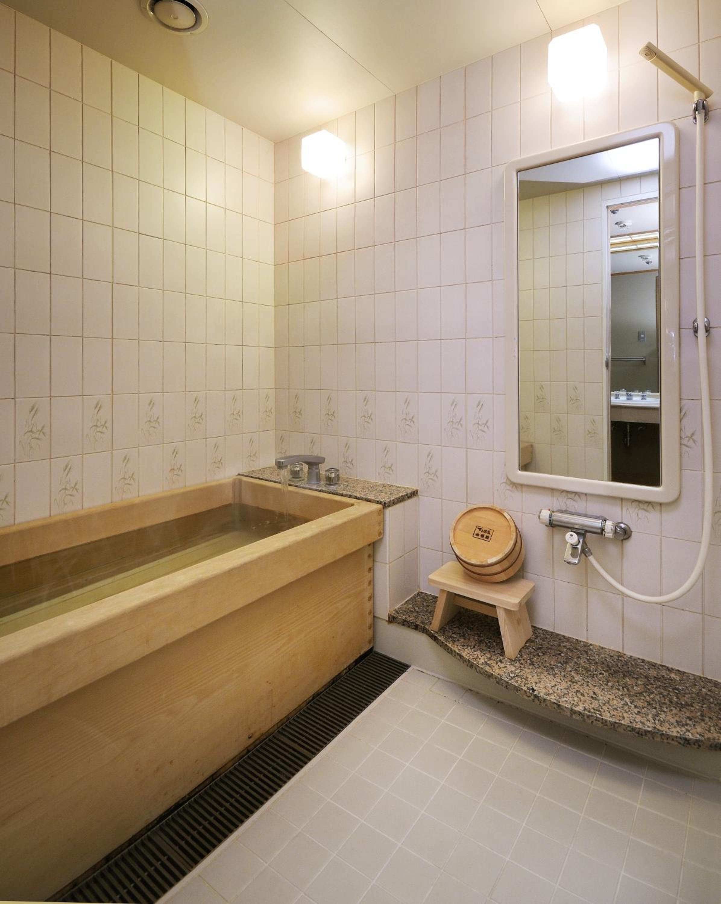 Suite with Tatami Area photo 3