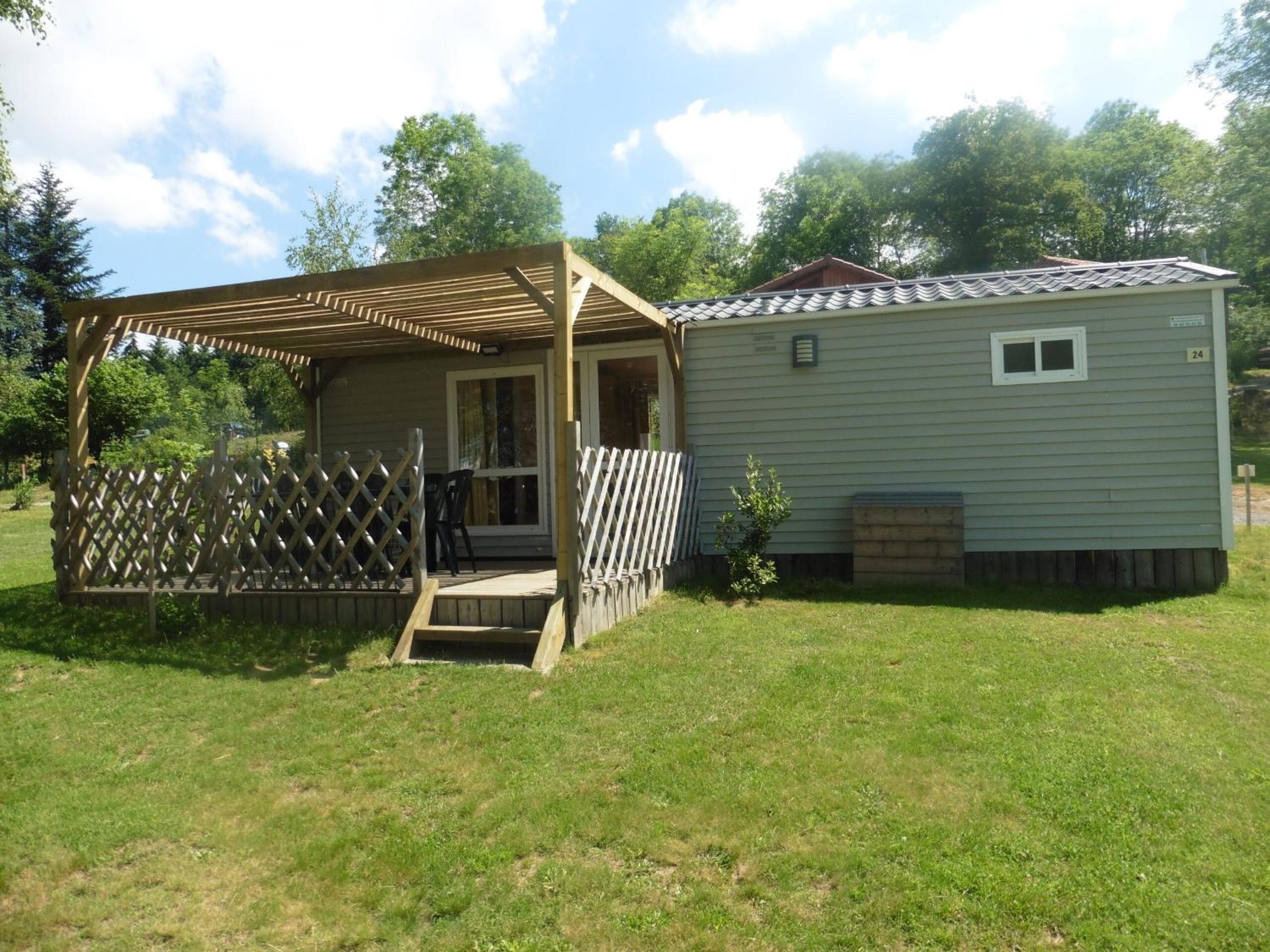 Mobile Home photo 2