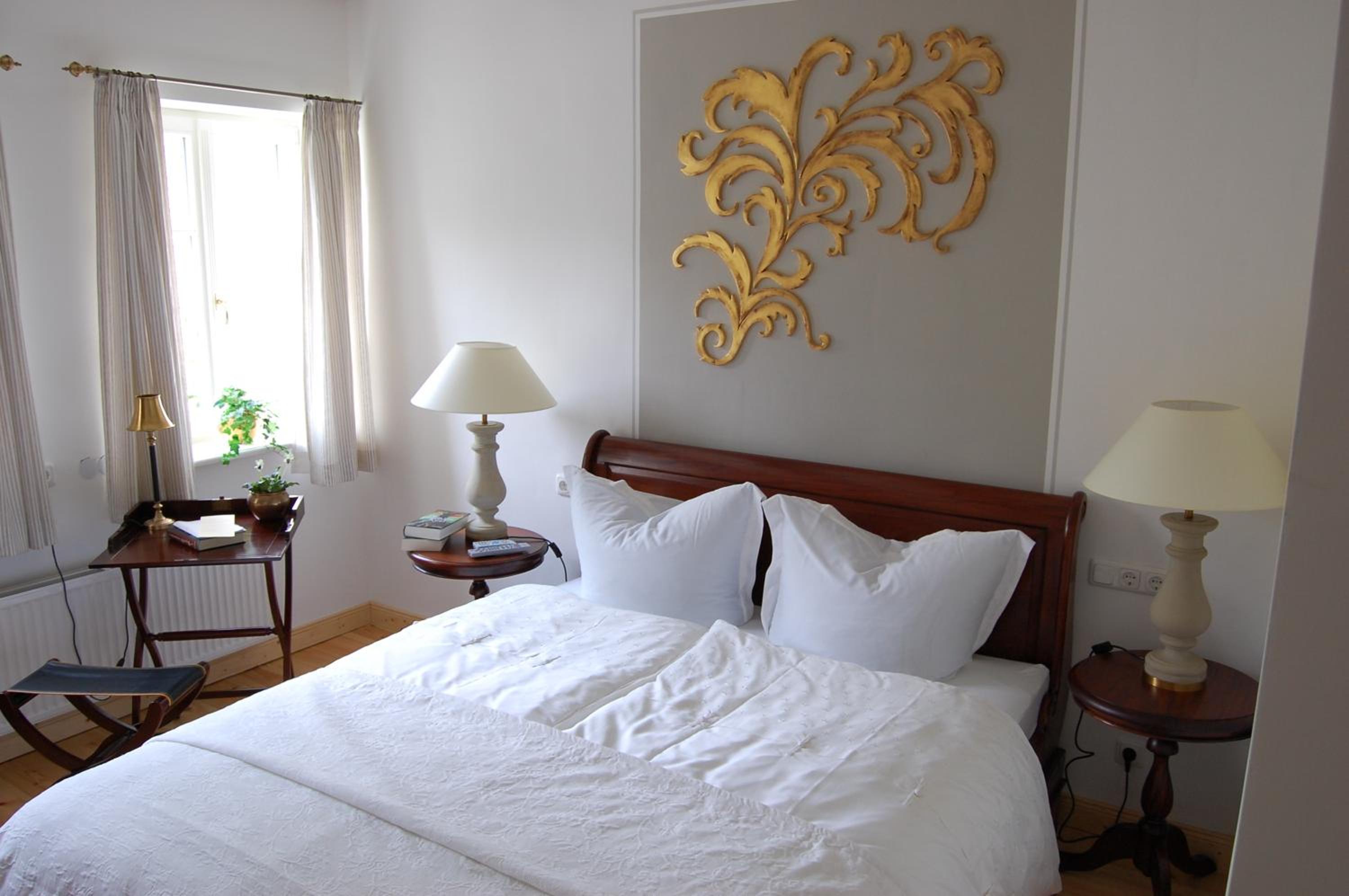 Standard Double Room - Photo 5