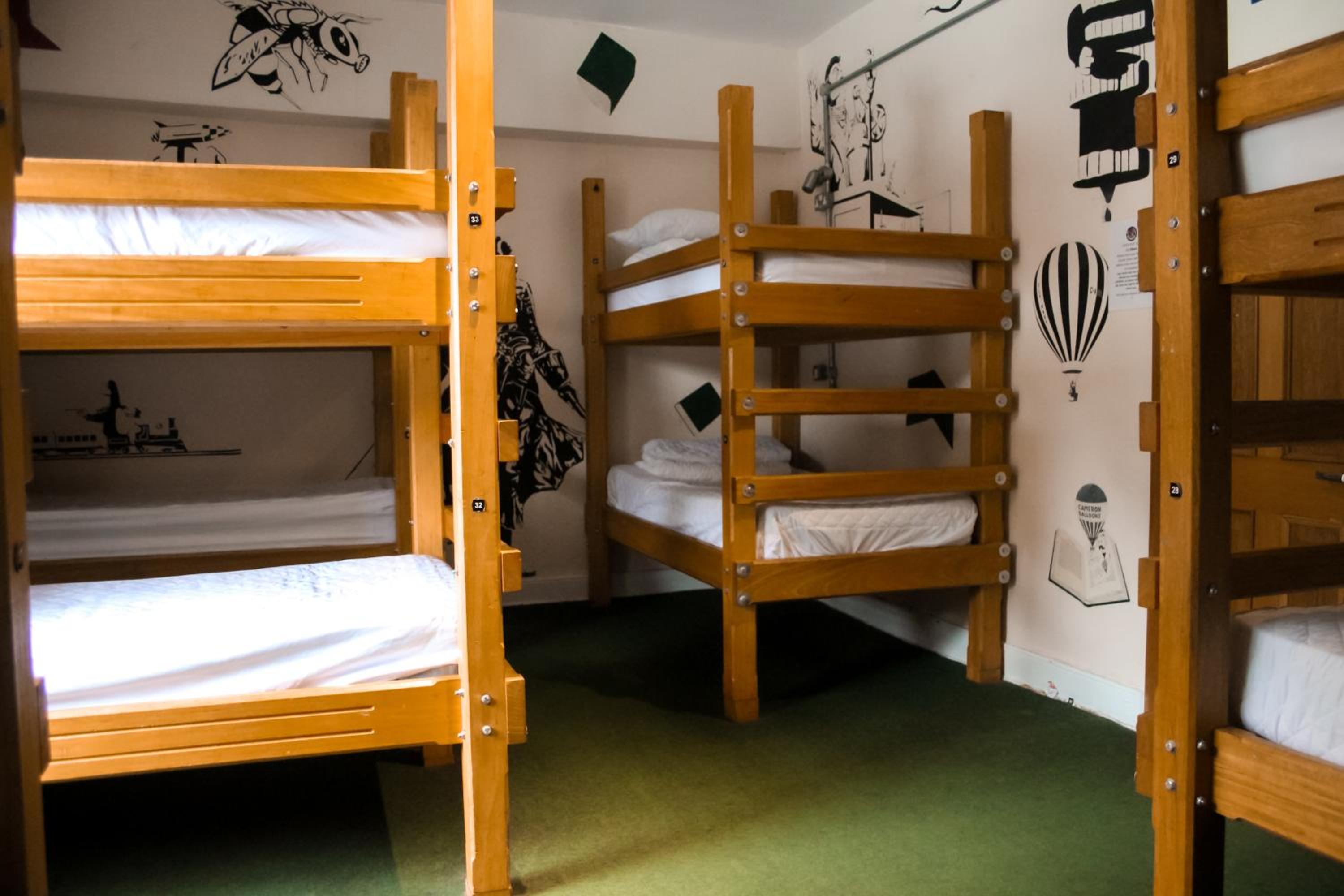 Bunk Bed in Male Dormitory Room sleeps 10 photo 3
