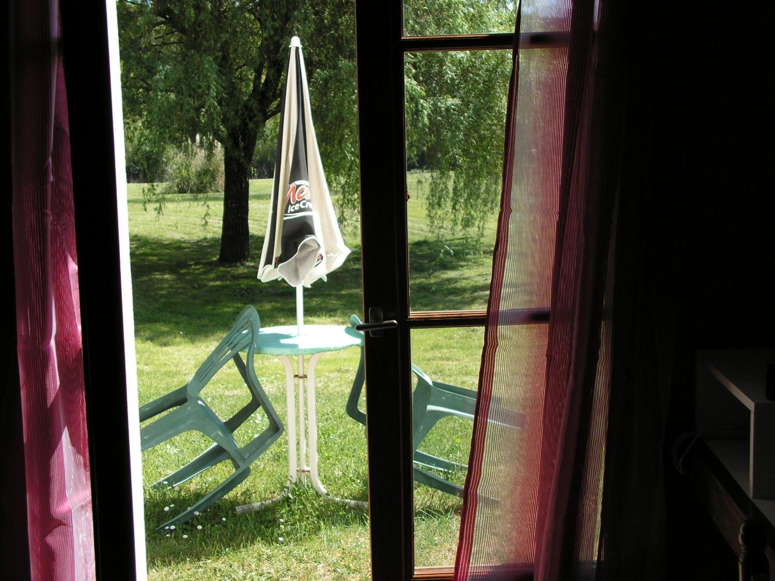 Double Room - Photo 2