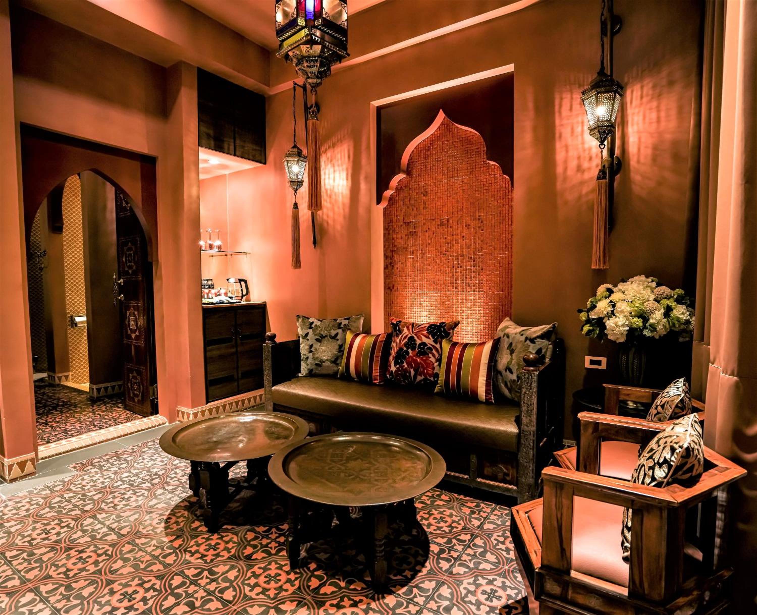 King Room with Two King Beds (Villa)