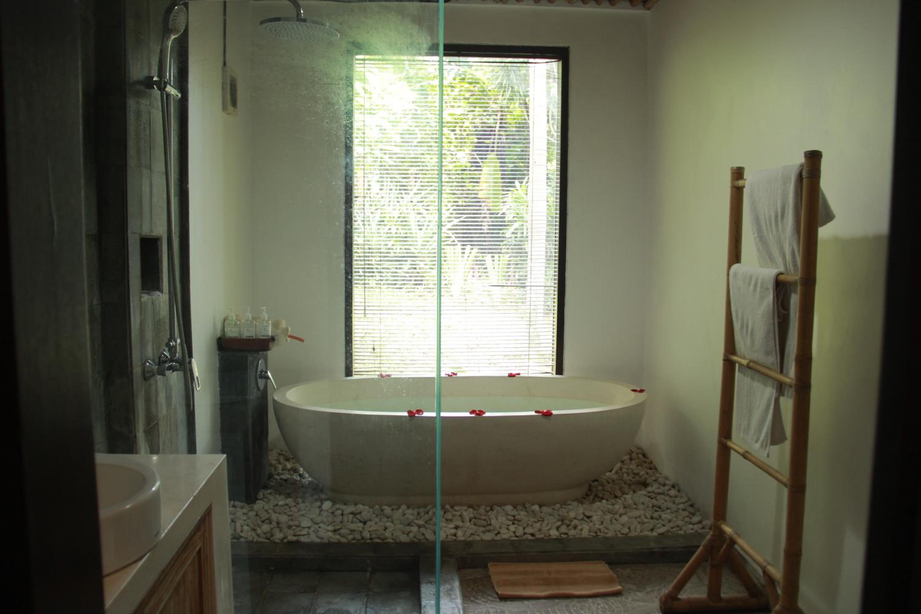 Deluxe Room - Photo 4