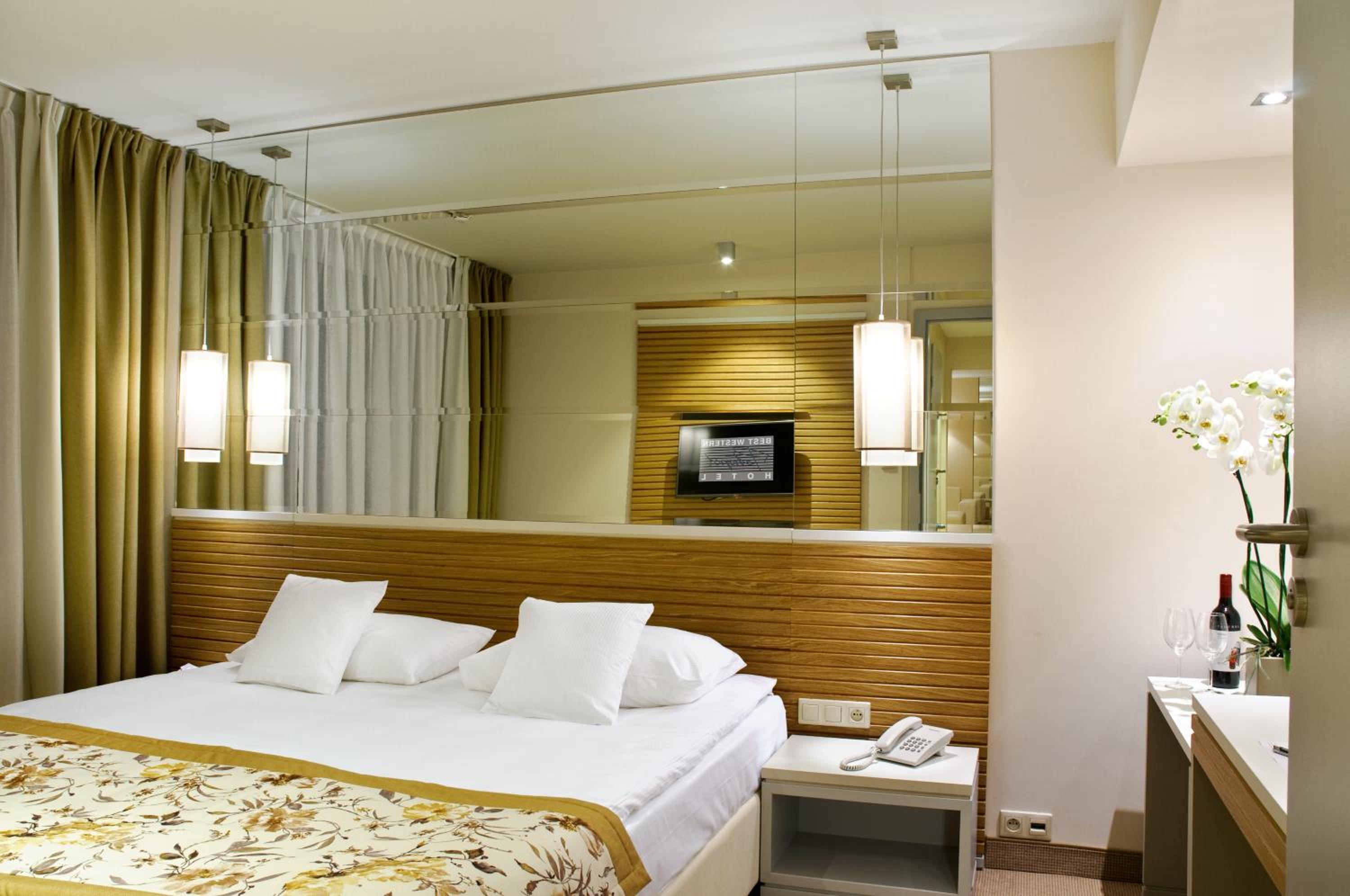 Suite photo 1