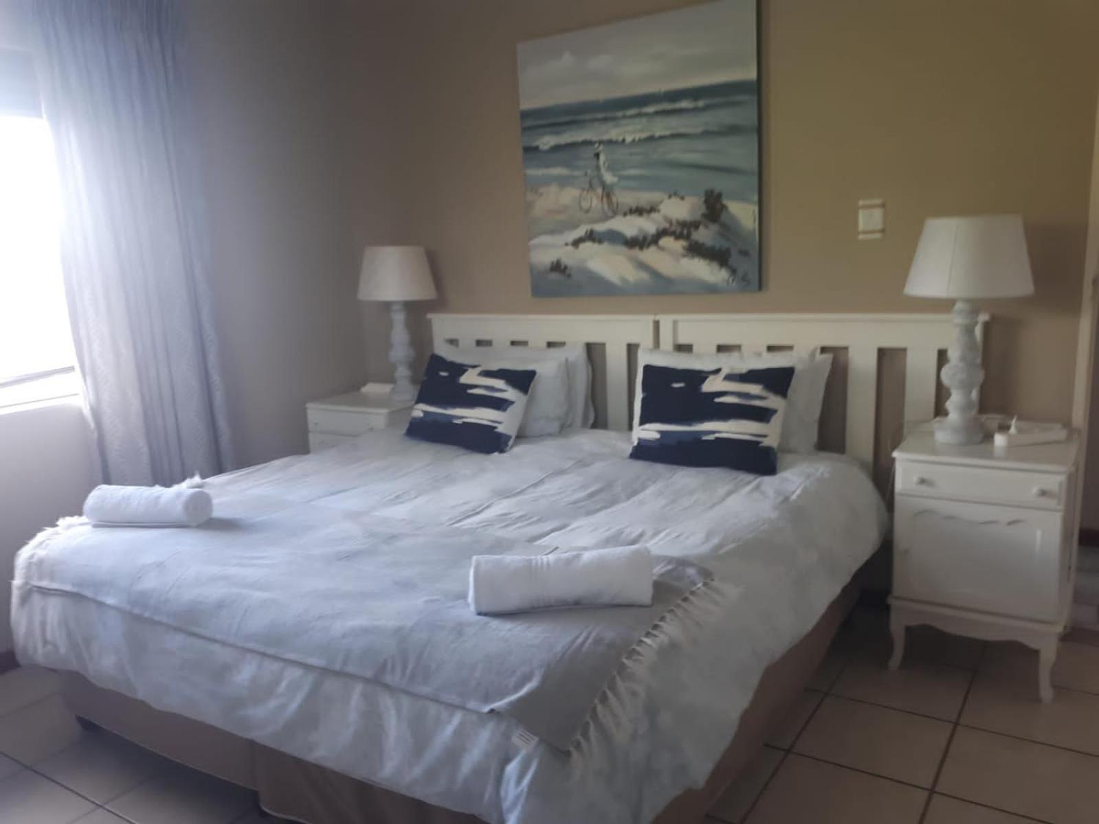 Two-Bedroom Apartment with Sea View - Photo 5