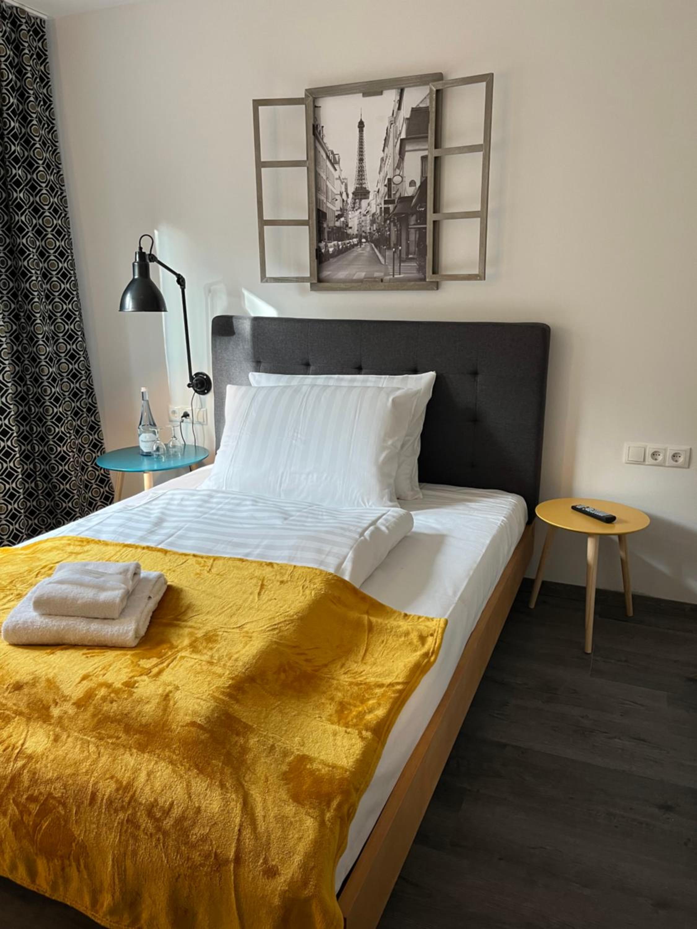 Modern Double Room photo 3