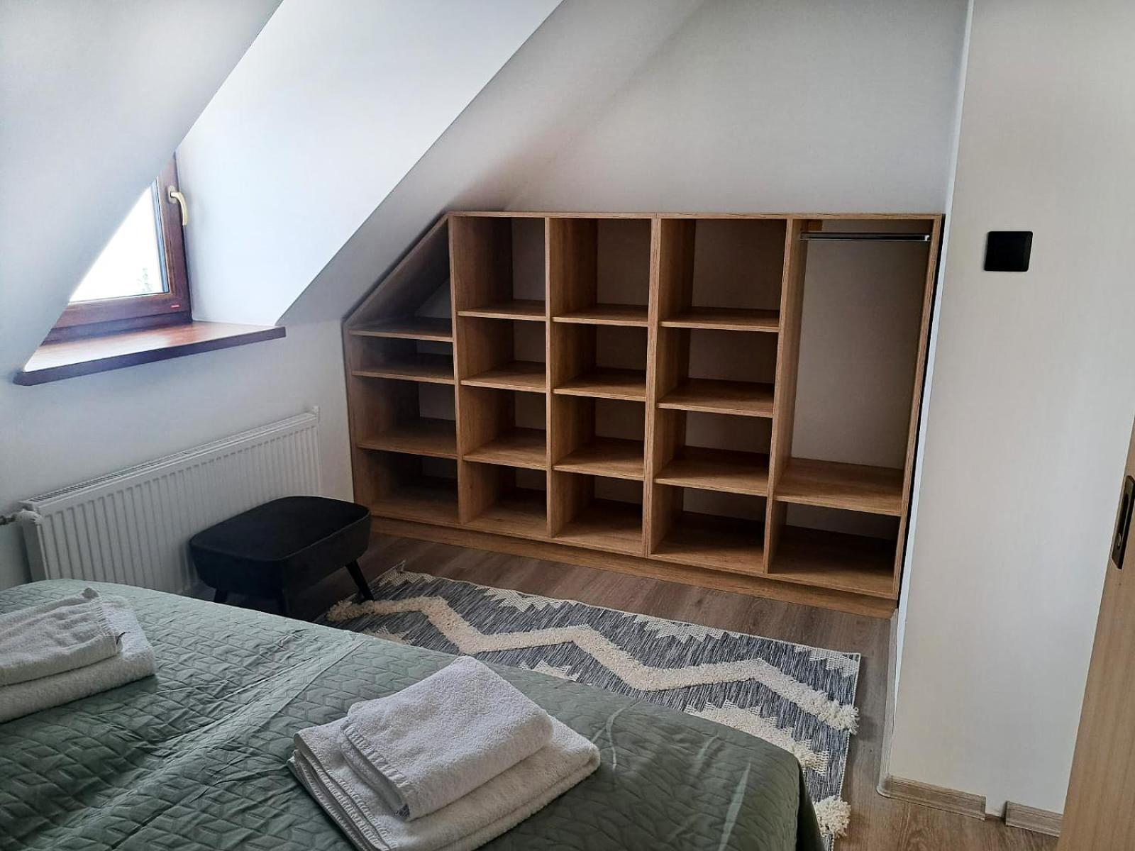 One-Bedroom Suite with Balcony (2 Adults) - Photo 6