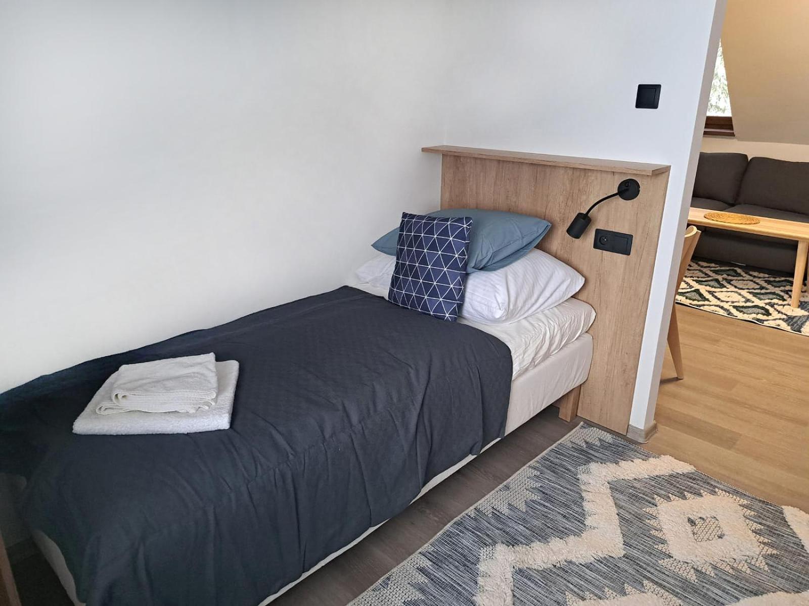 Two-Bedroom Suite with Balcony (4 Adults) - Photo 4