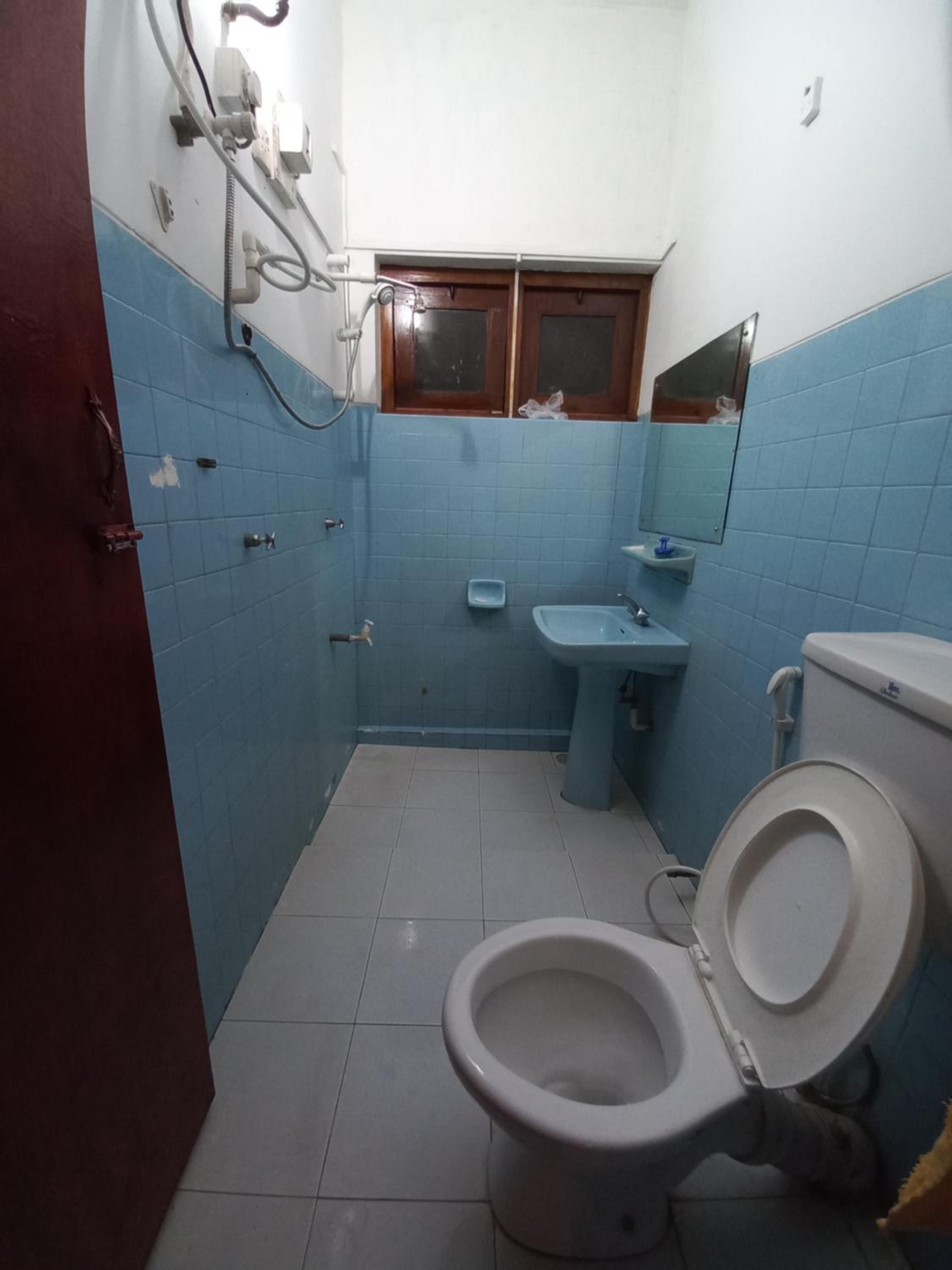 Single Bed in 4-Bed Dormitory Room photo 3