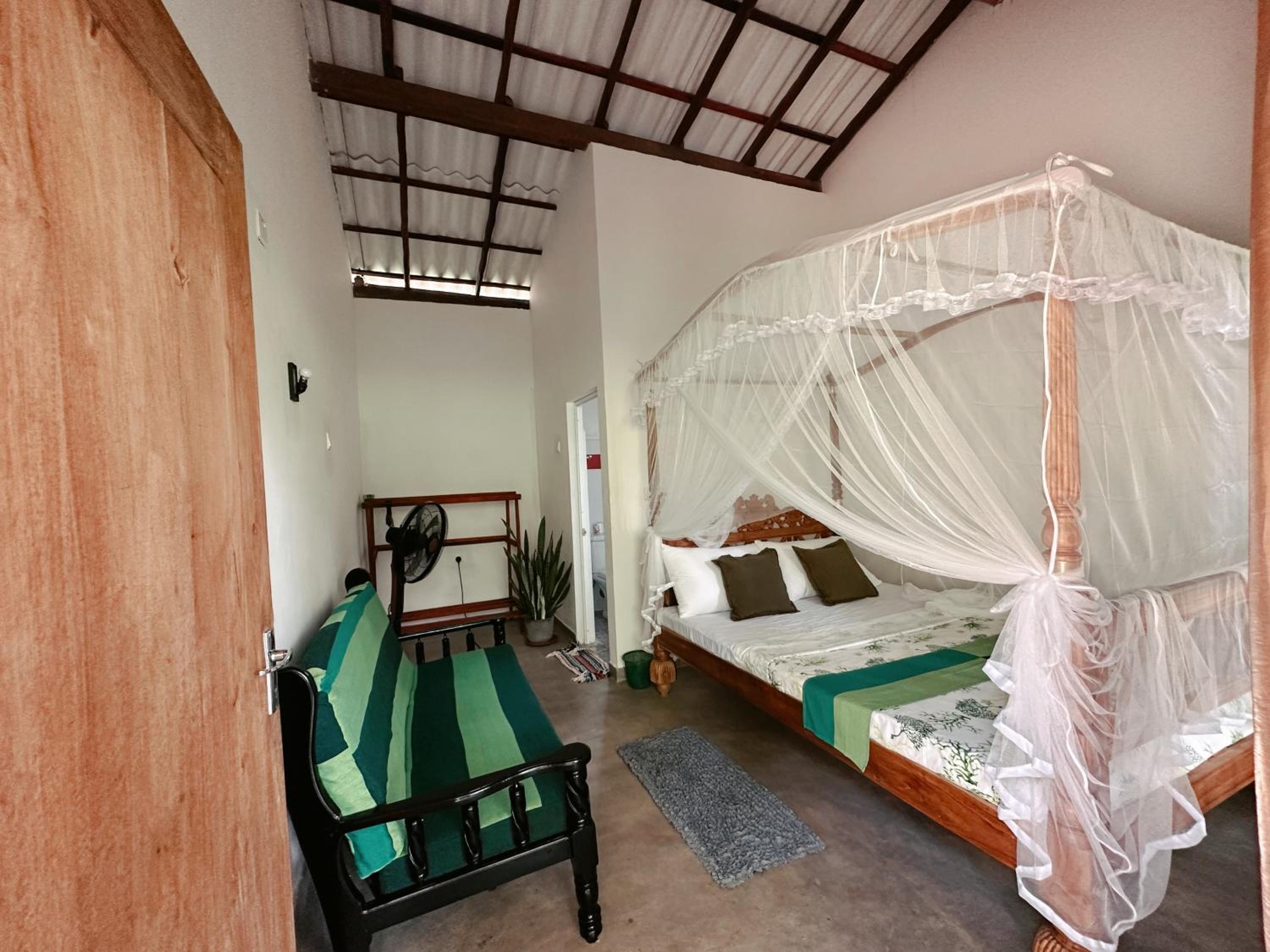 Double Room with Private Bathroom