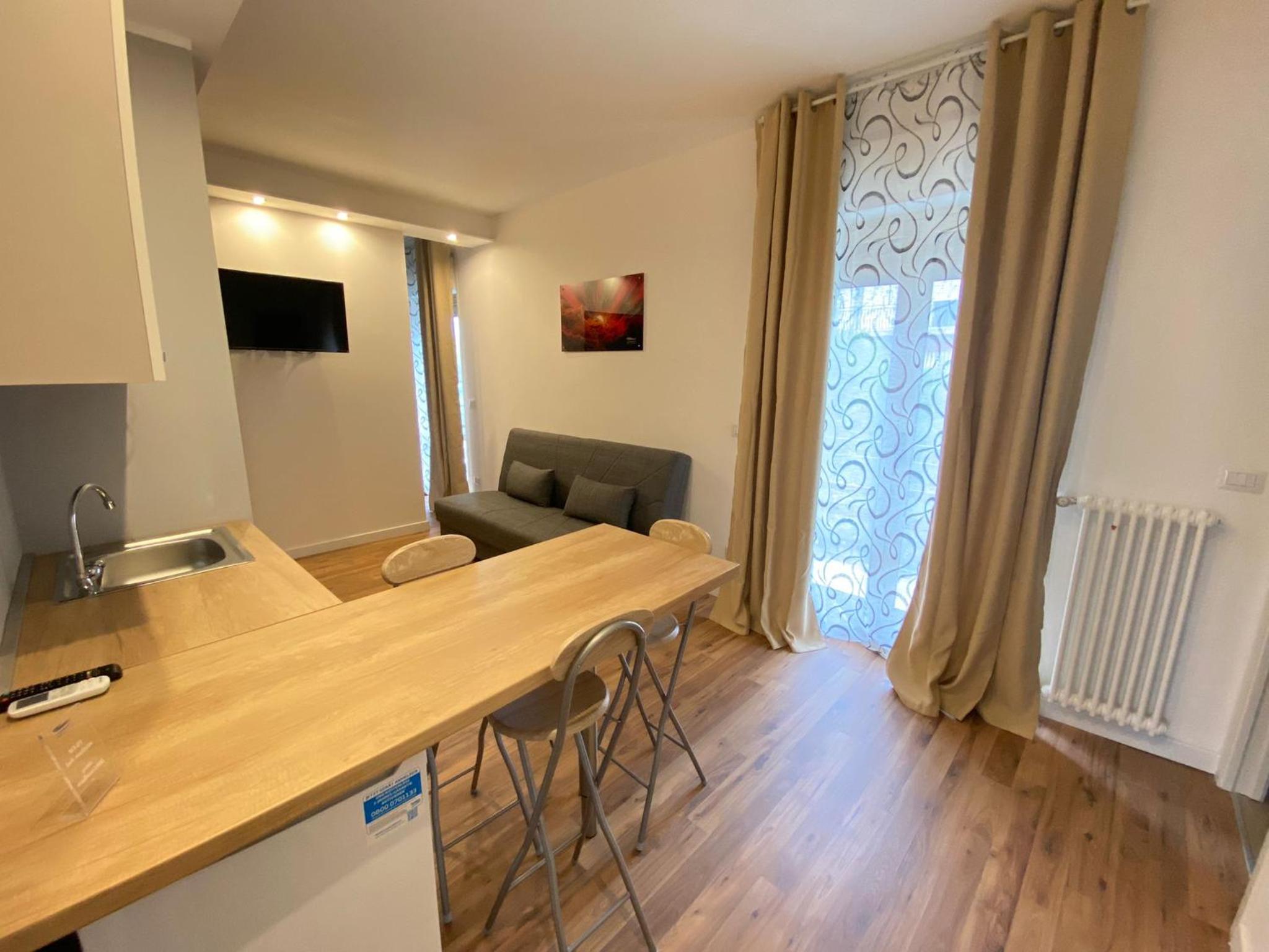 King Room with Spa Bath photo 2
