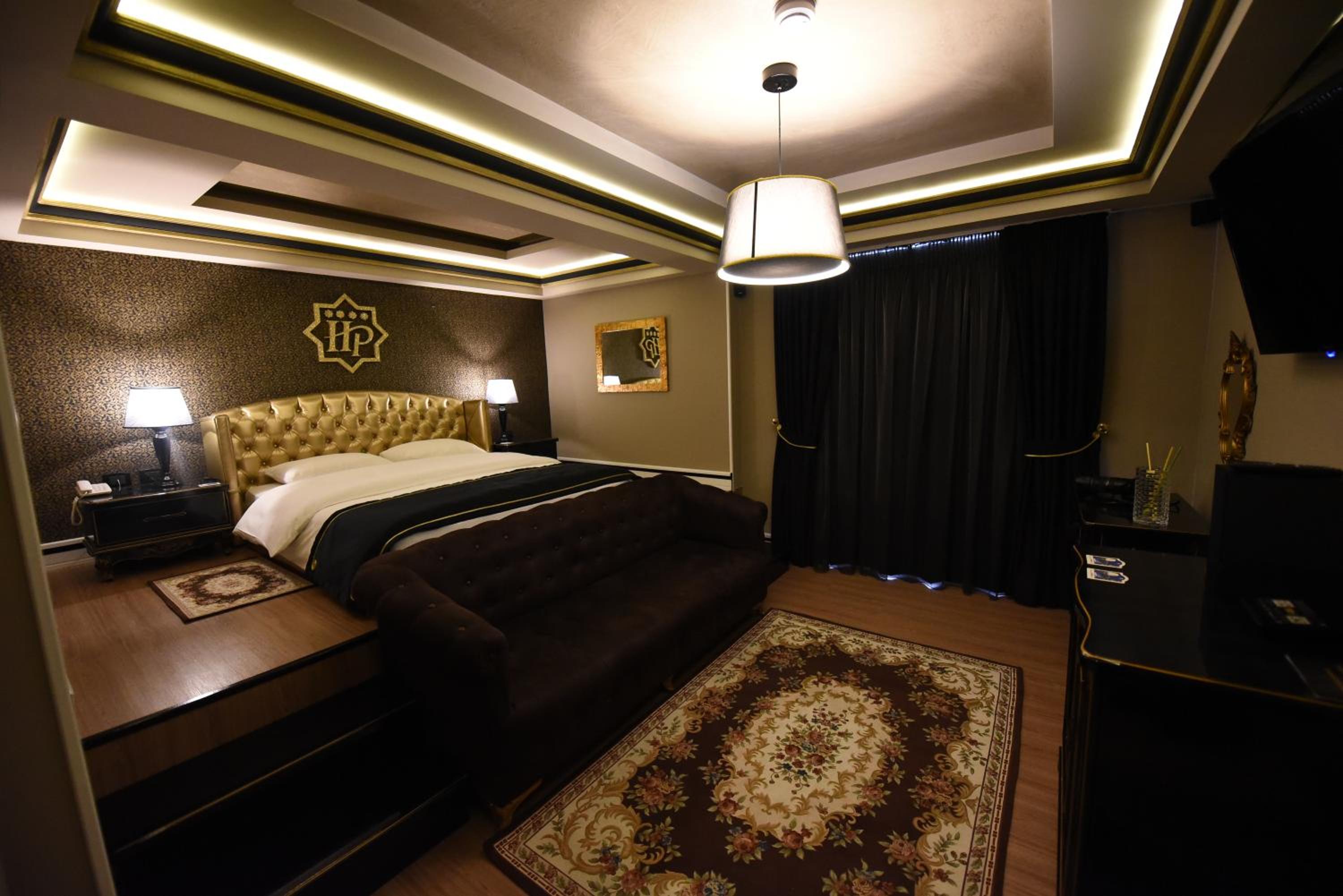Deluxe Junior Suite photo 1