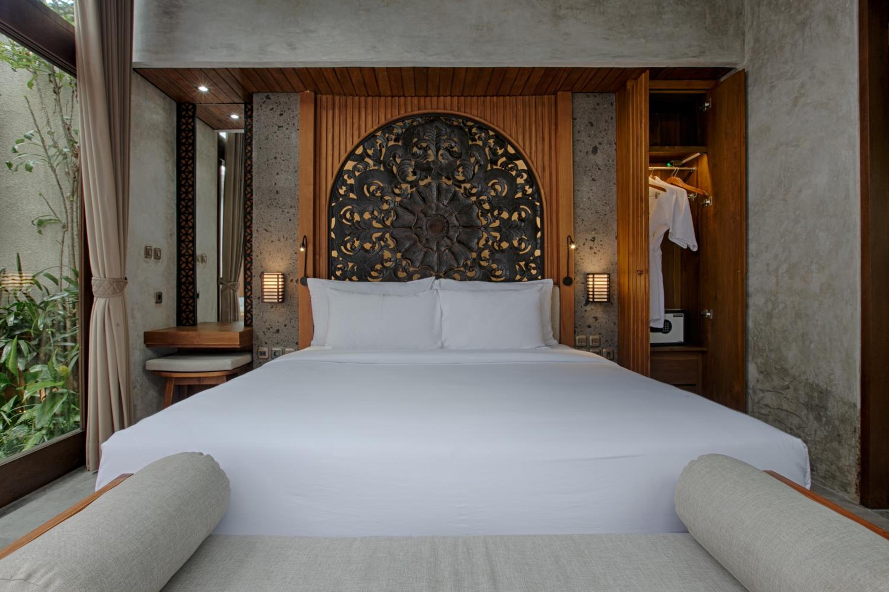 Two-Bedroom Villa - Photo 14