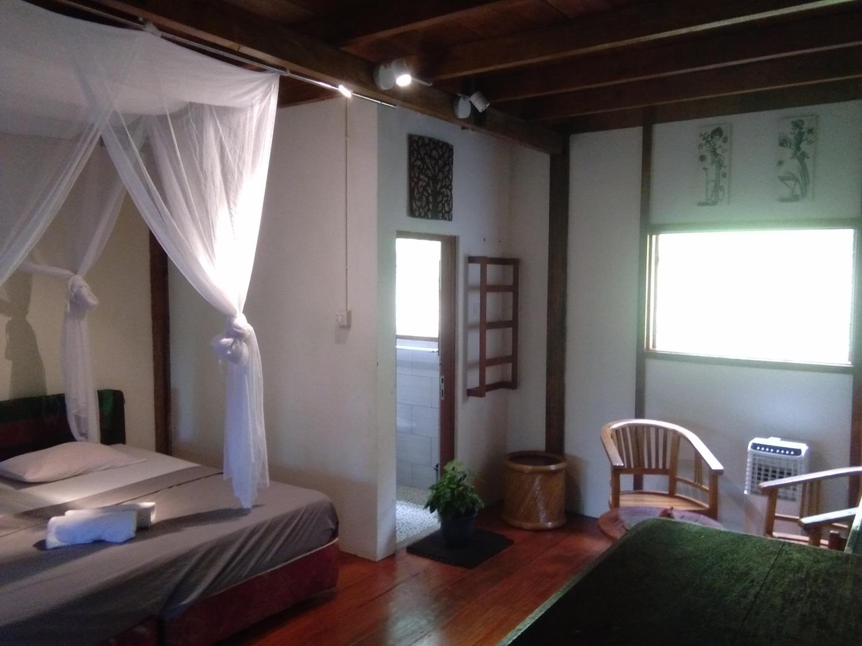 Standard Double or Twin Room - Photo 5