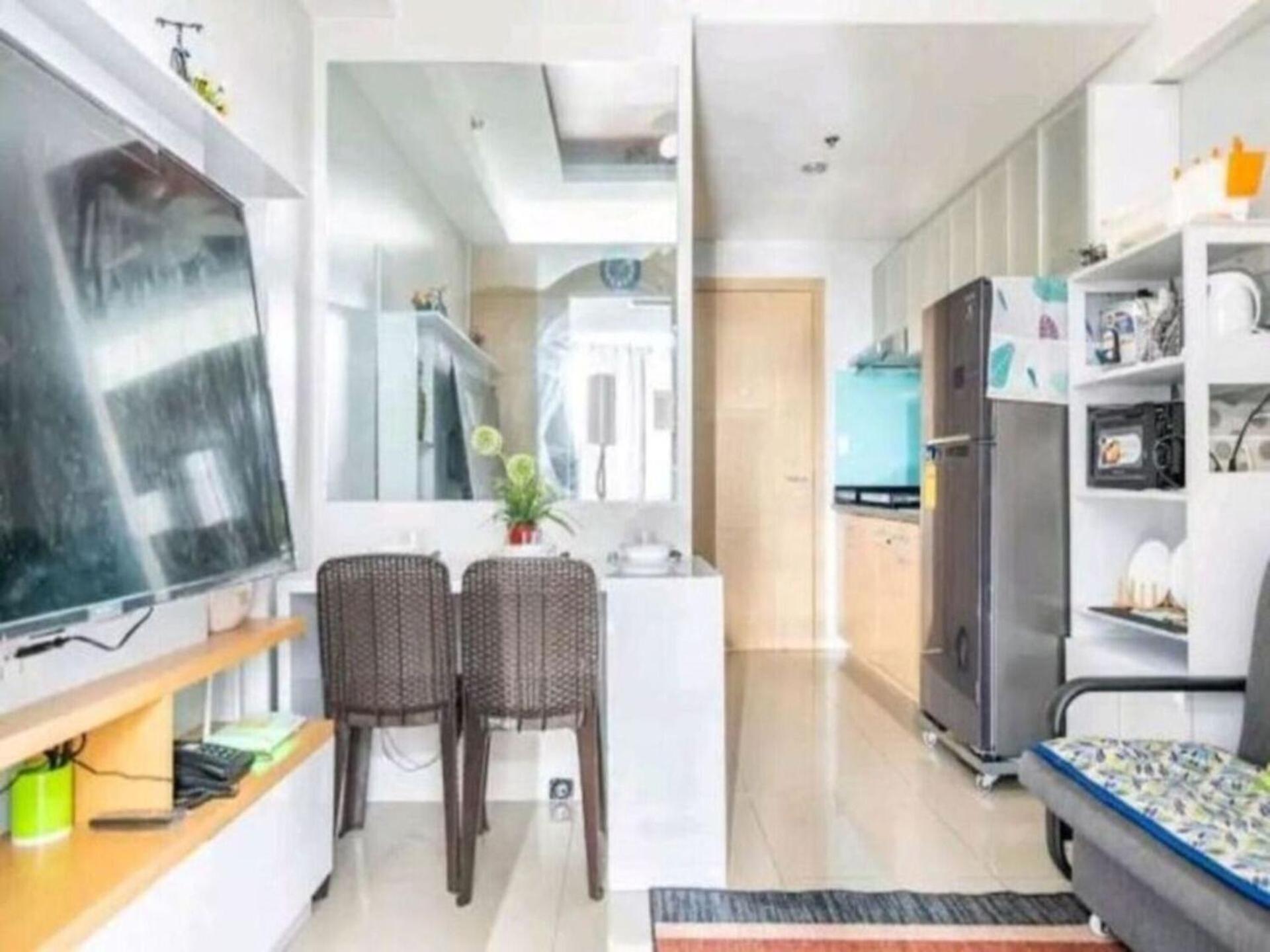 One-Bedroom Apartment - Photo 16