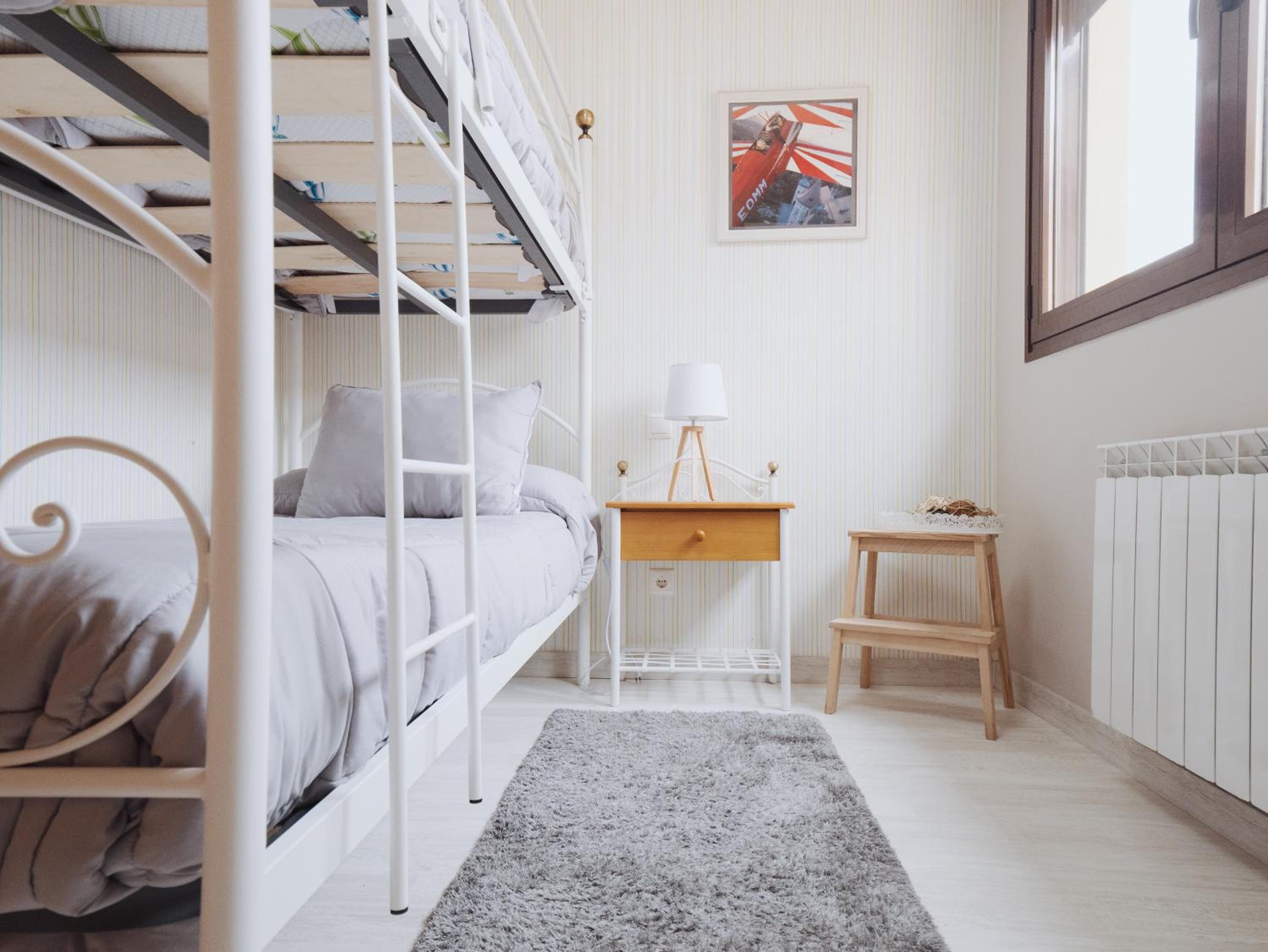Two-Bedroom Apartment - Photo 7