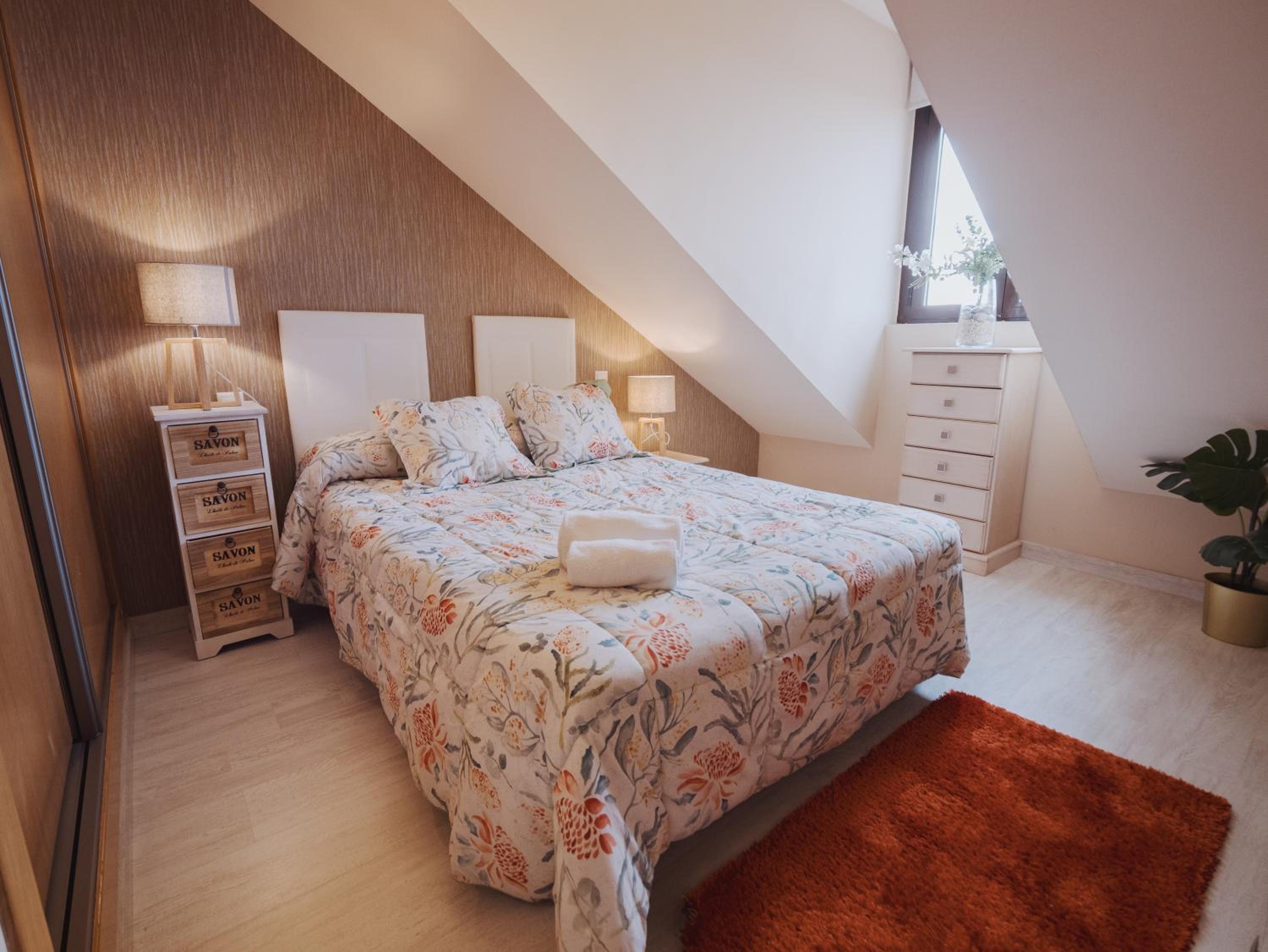 Two-Bedroom Apartment - Photo 6