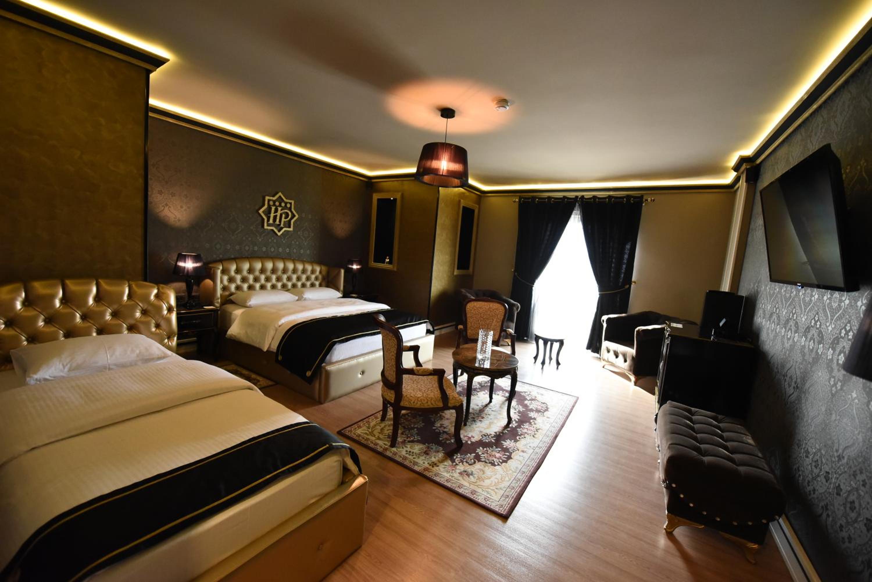 King Suite photo 1
