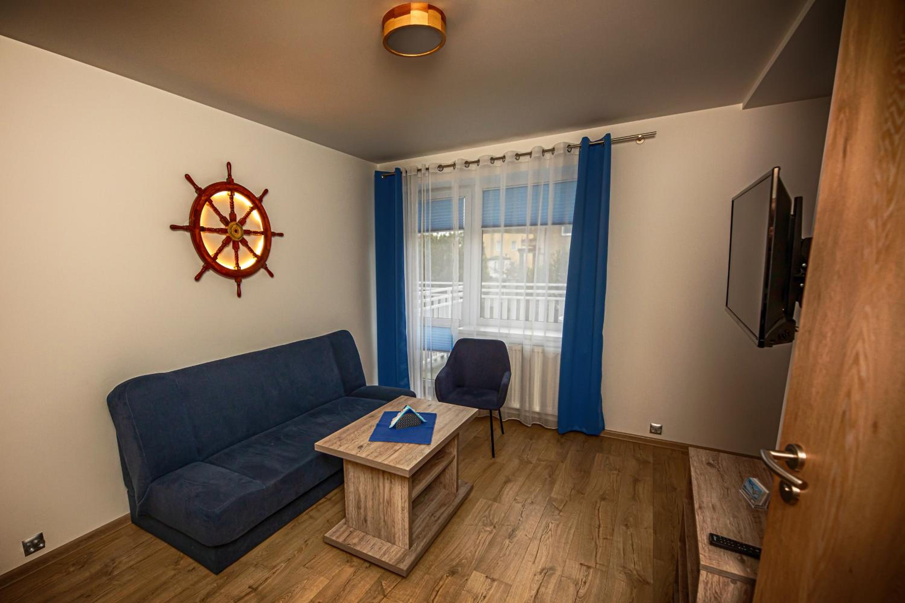 Deluxe Triple Room - Photo 4