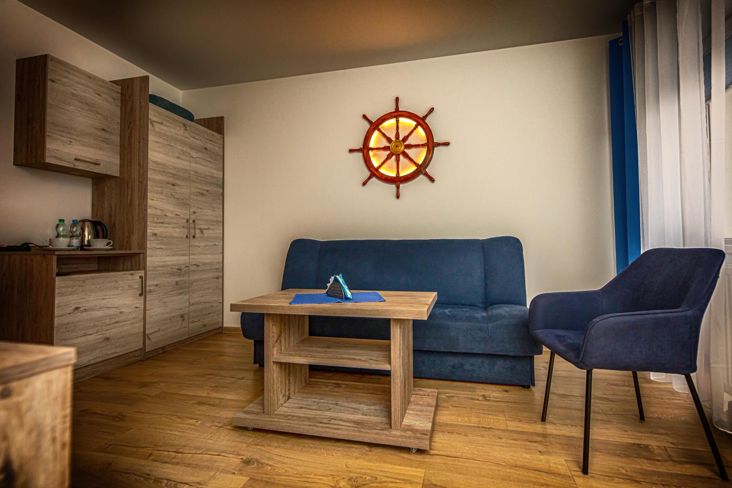 Deluxe Triple Room - Photo 7