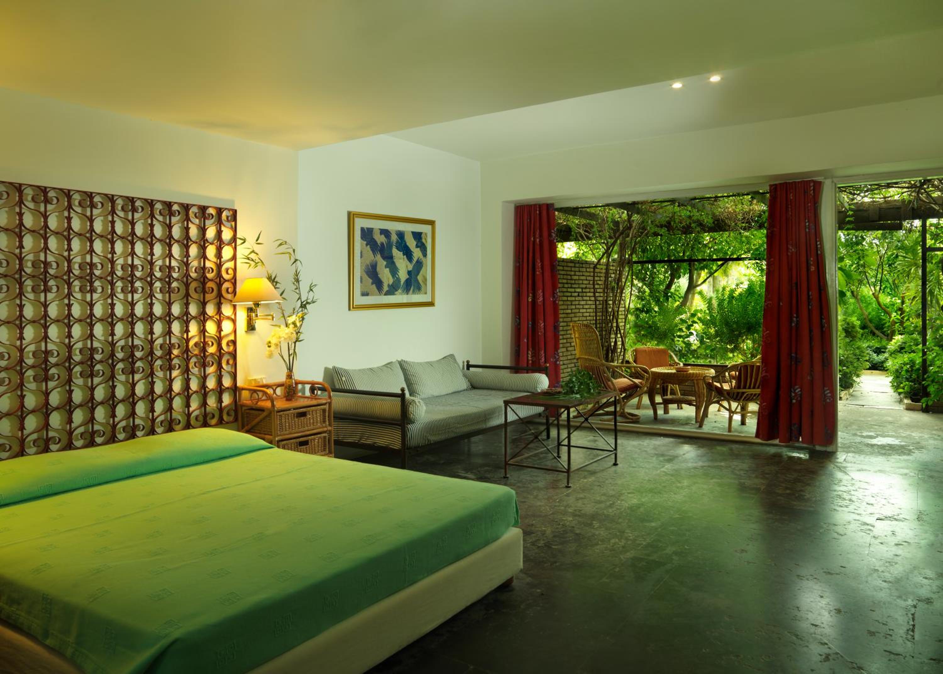 Garden Studio with Private Veranda photo 1