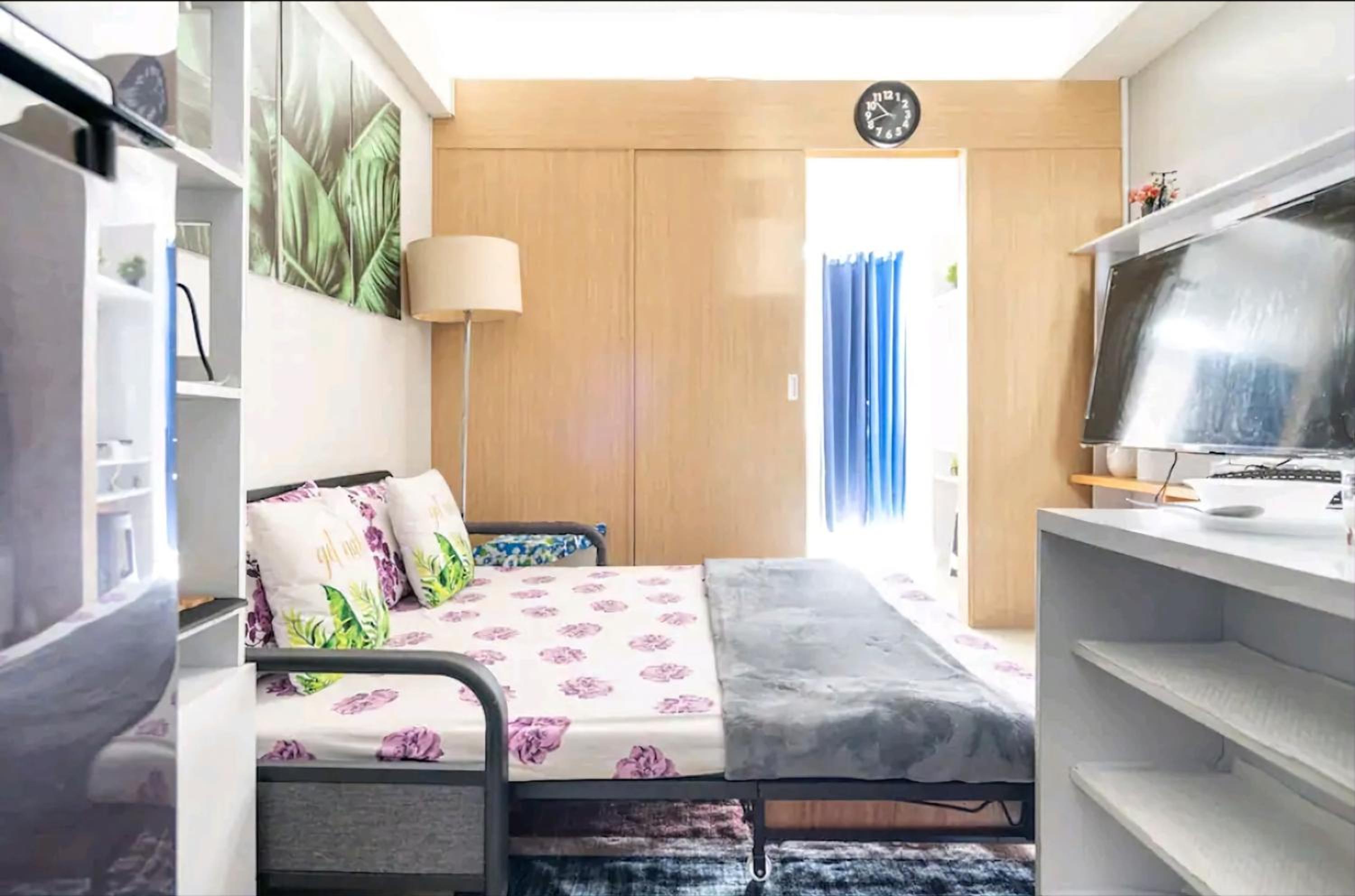 One-Bedroom Apartment - Photo 15