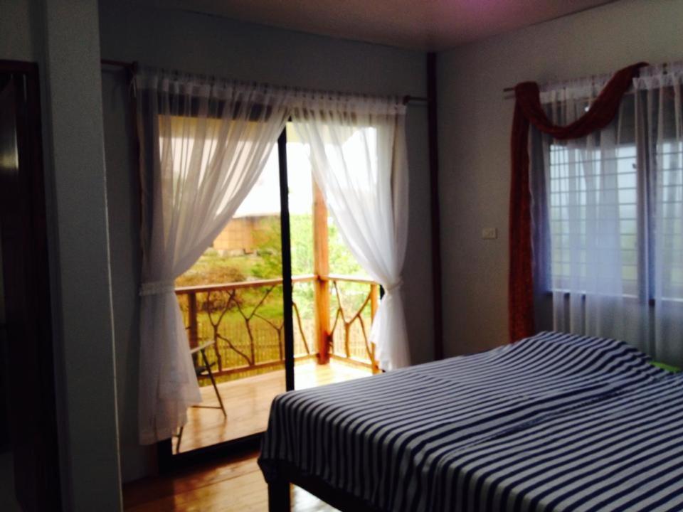 Deluxe Double or Twin Room with Ocean View - Photo 1