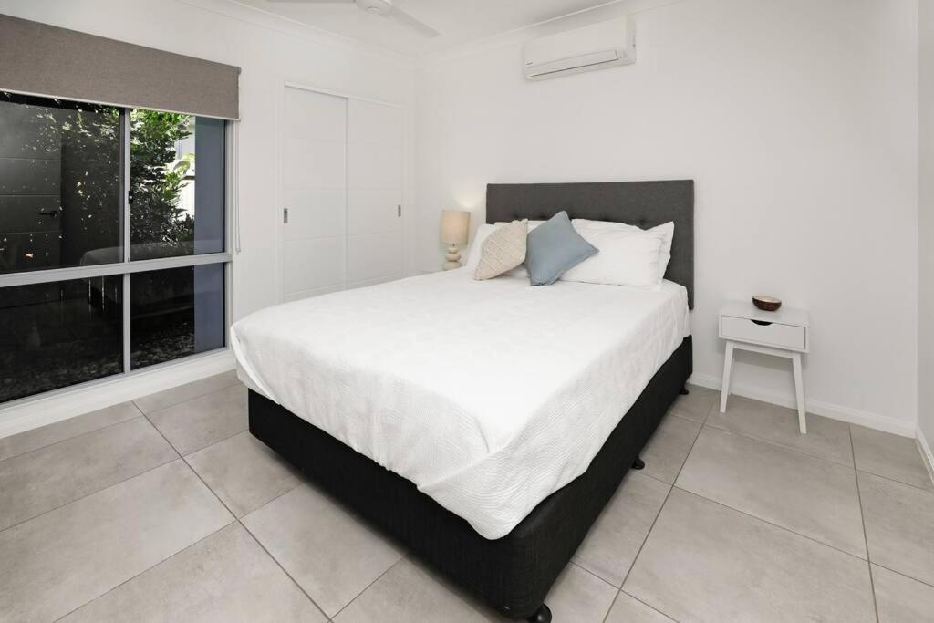 Four-Bedroom House photo 1