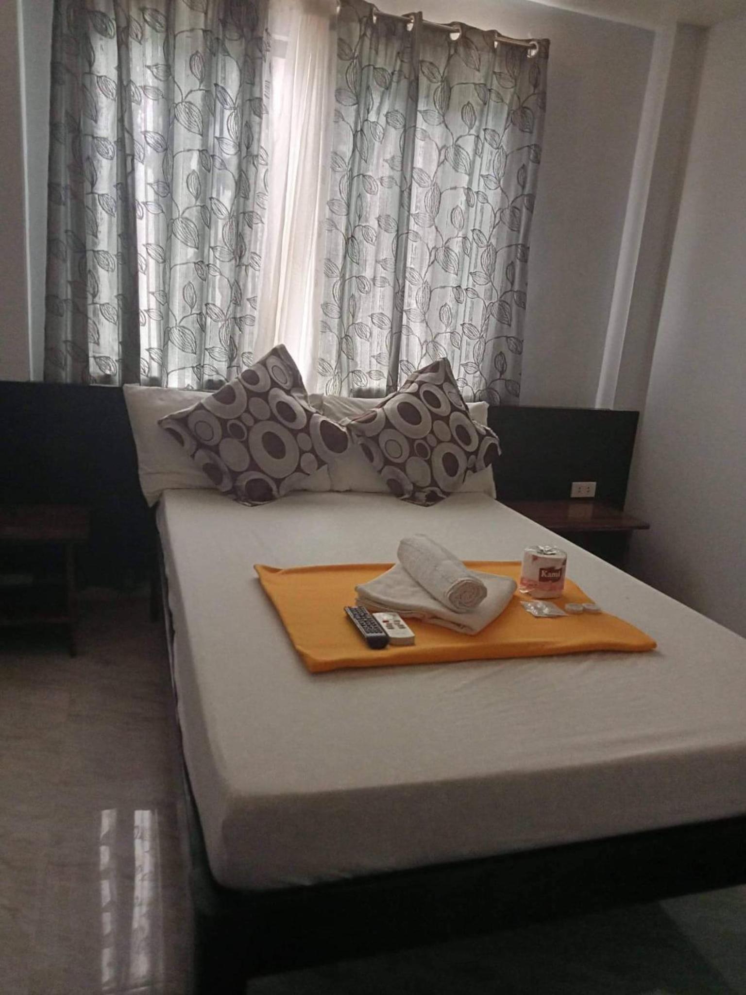 Double Room - Photo 3