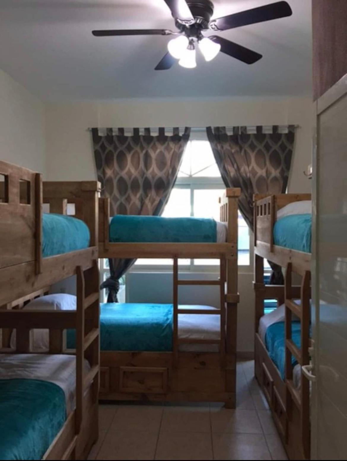 Family Room with Shared Bathroom photo 1