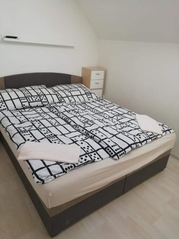 Three-Bedroom Apartment - Photo 1