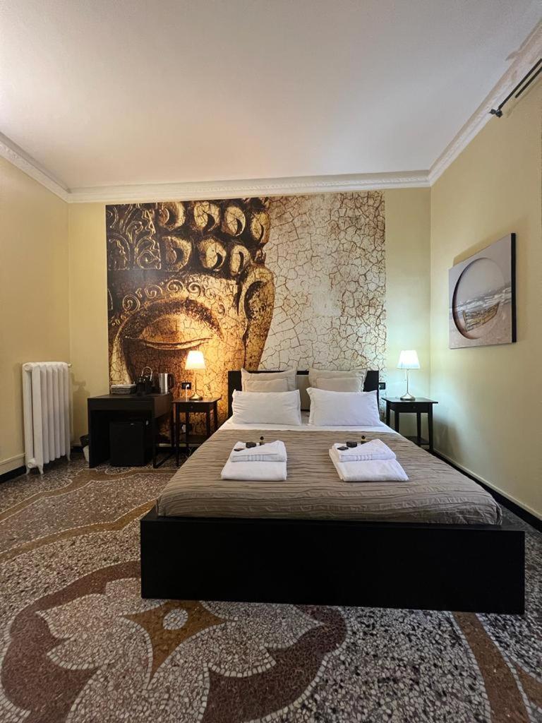 Double or Twin Room - Photo 1